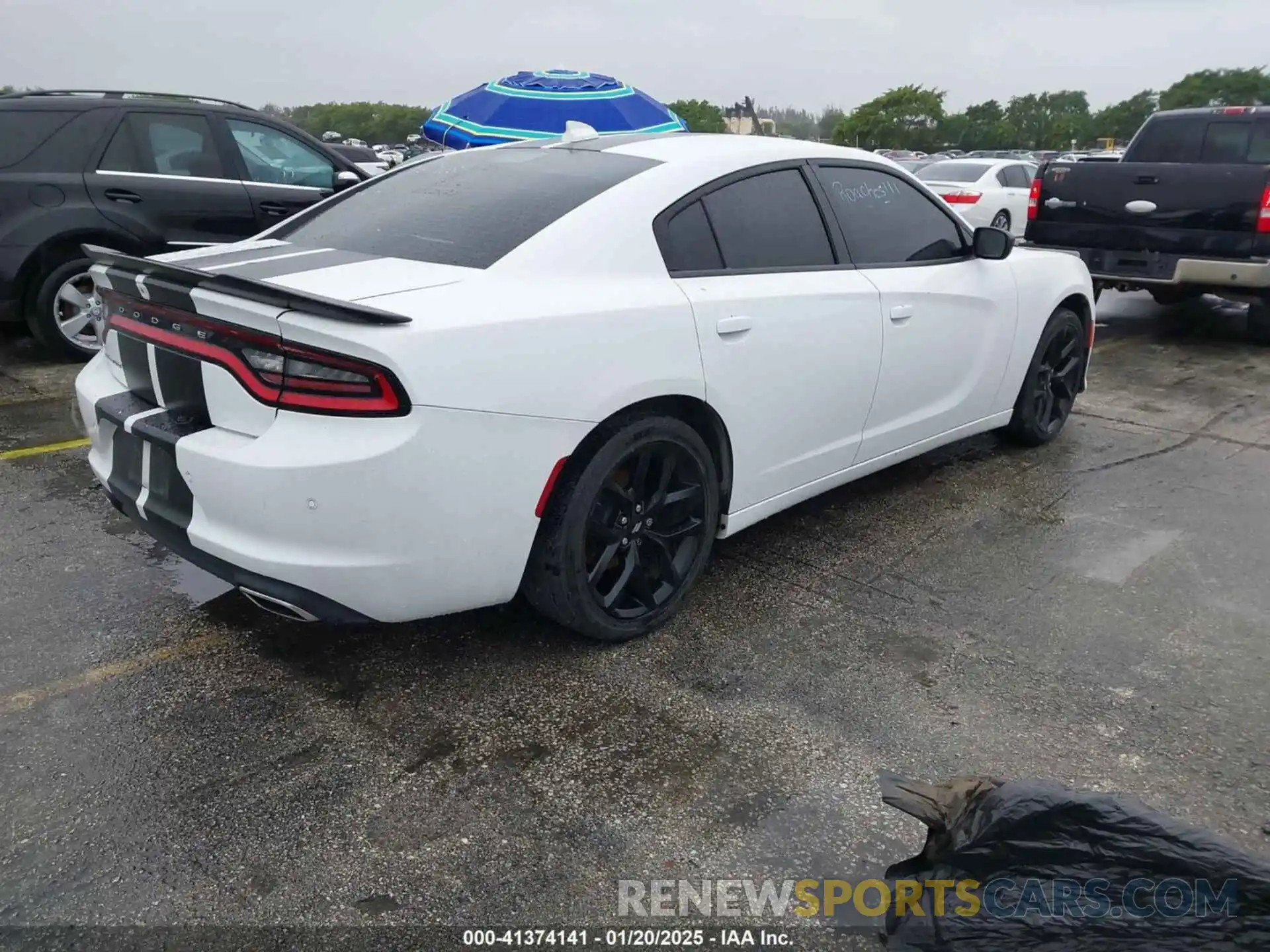 4 Photograph of a damaged car 2C3CDXBG8KH640853 DODGE CHARGER 2019