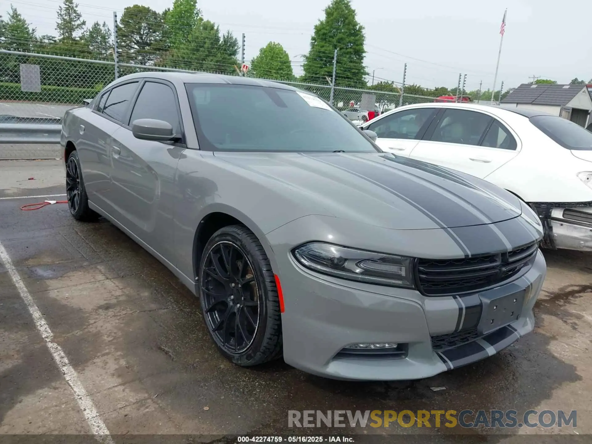 1 Photograph of a damaged car 2C3CDXBG8KH643736 DODGE CHARGER 2019