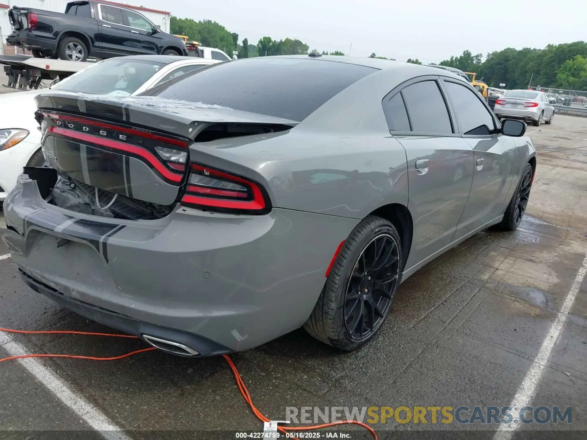 4 Photograph of a damaged car 2C3CDXBG8KH643736 DODGE CHARGER 2019