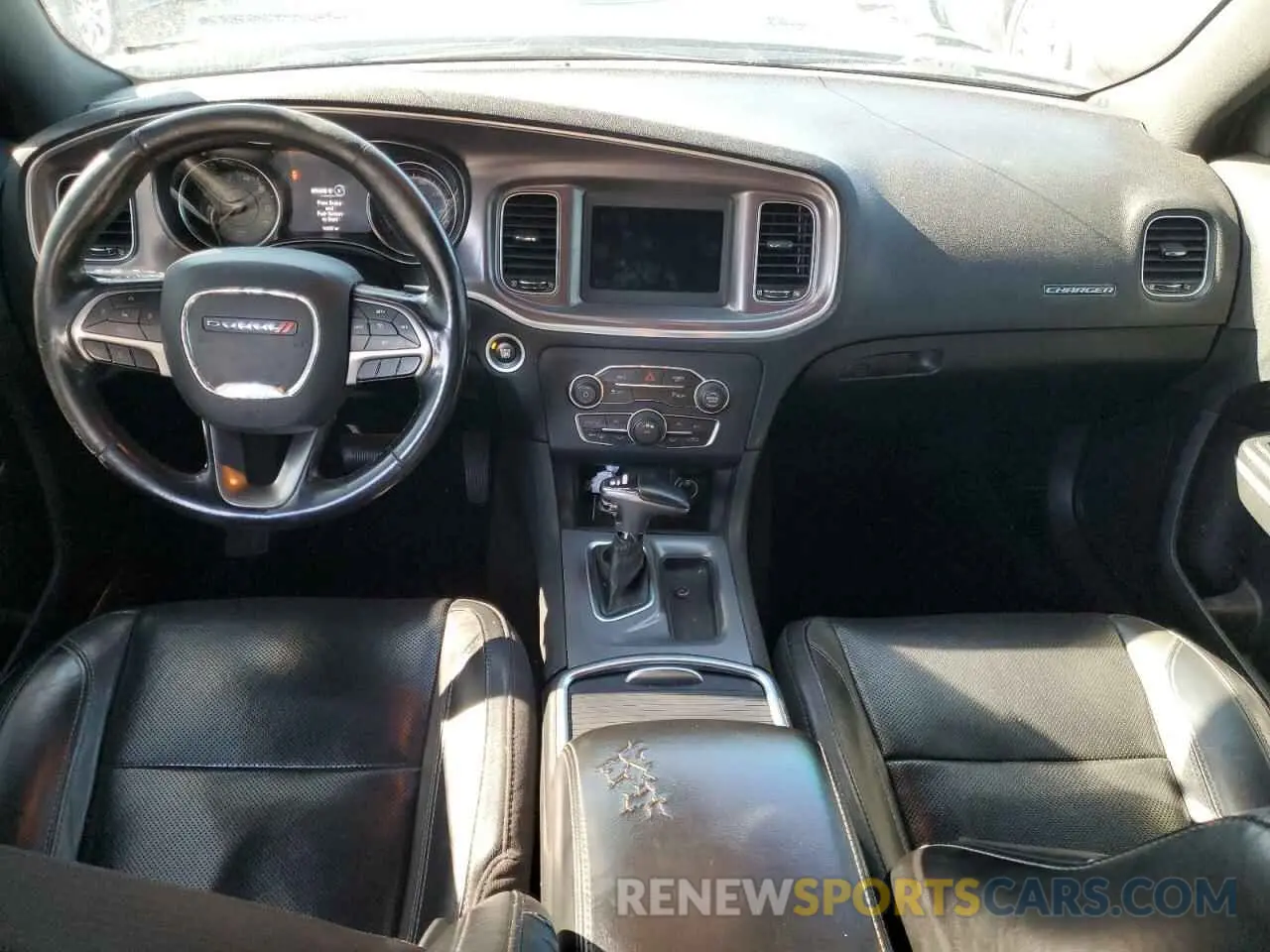 8 Photograph of a damaged car 2C3CDXBG8KH695884 DODGE CHARGER 2019