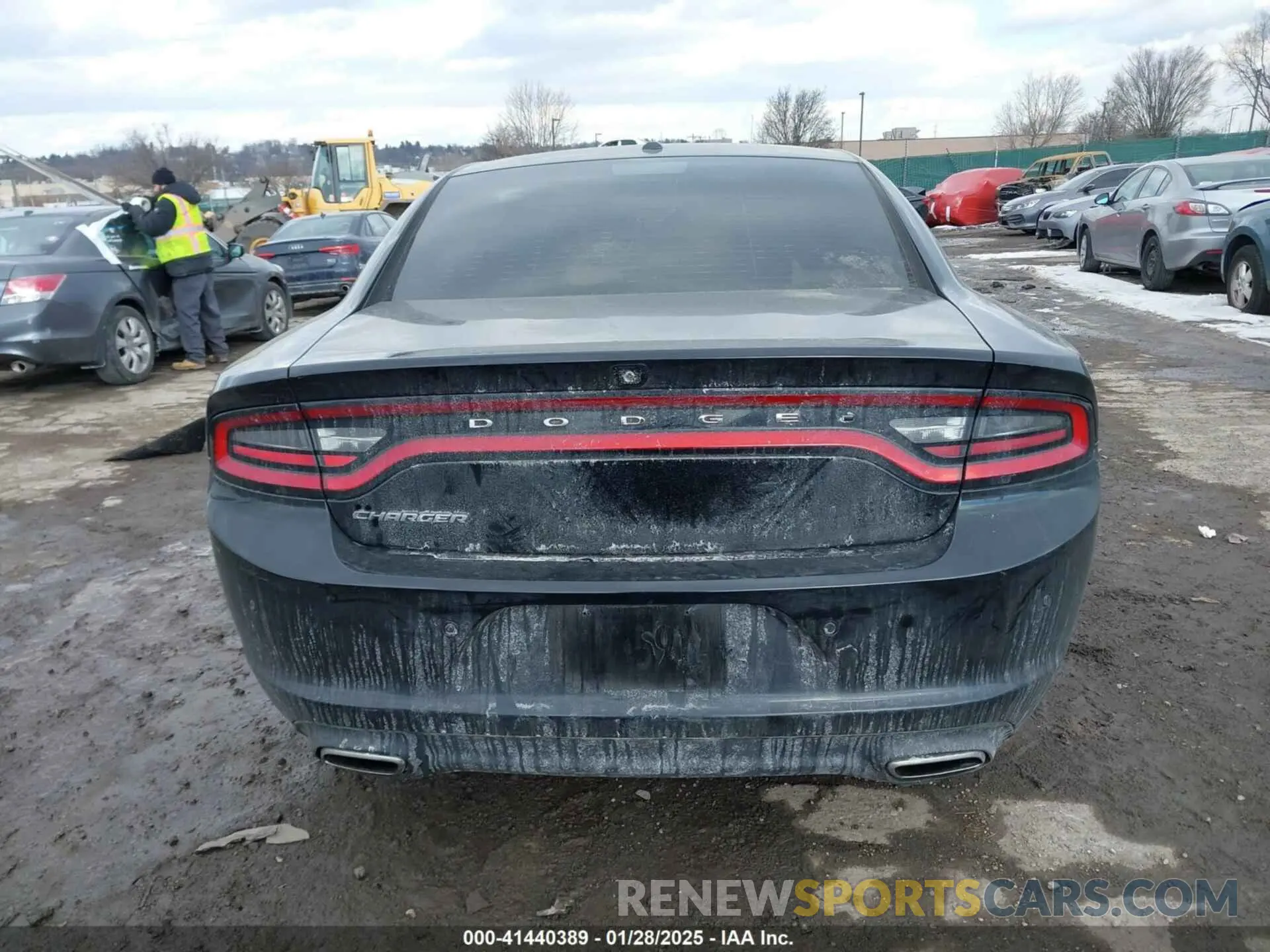 15 Photograph of a damaged car 2C3CDXBG8KH724946 DODGE CHARGER 2019