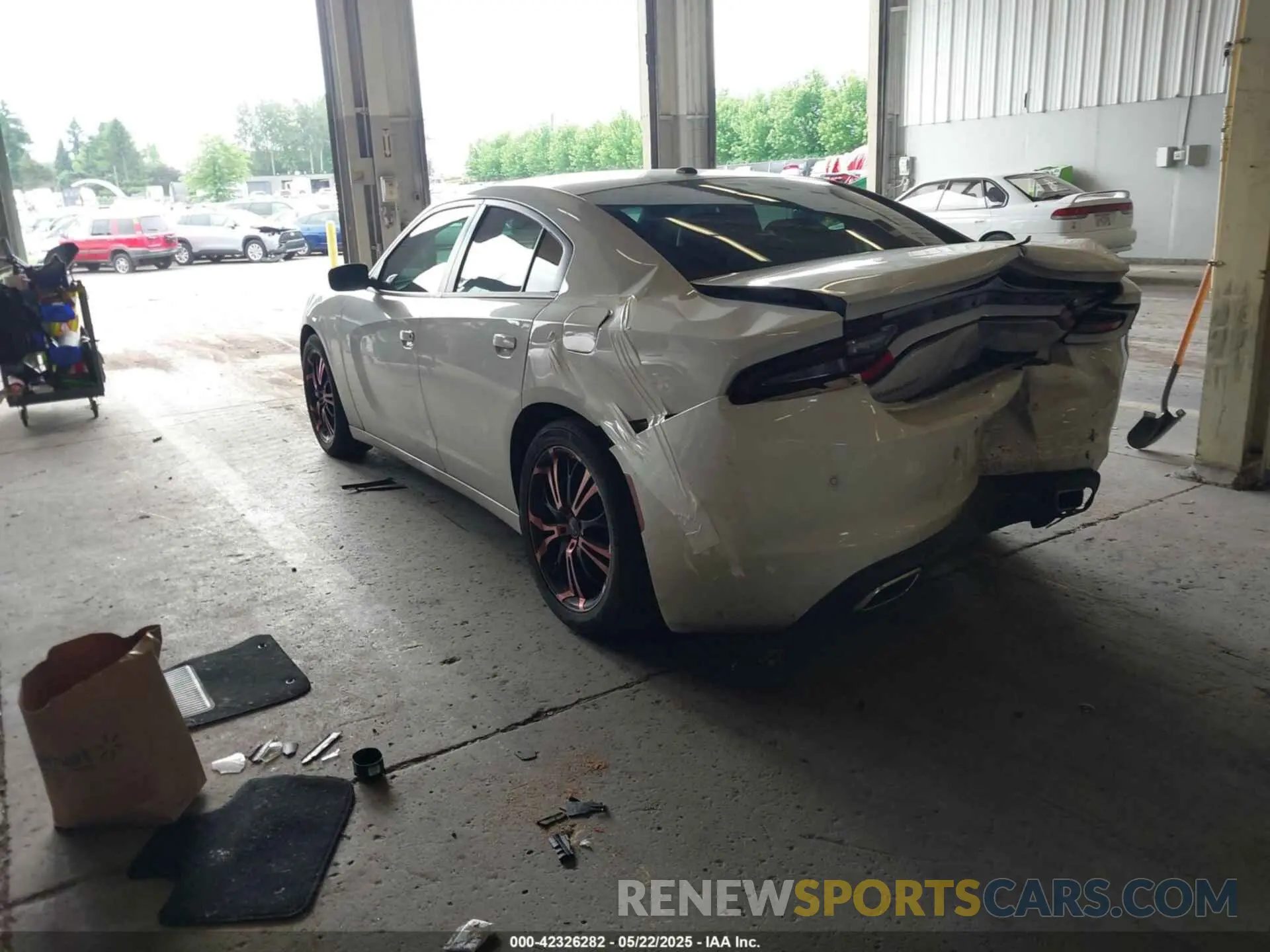 3 Photograph of a damaged car 2C3CDXBG9KH695313 DODGE CHARGER 2019