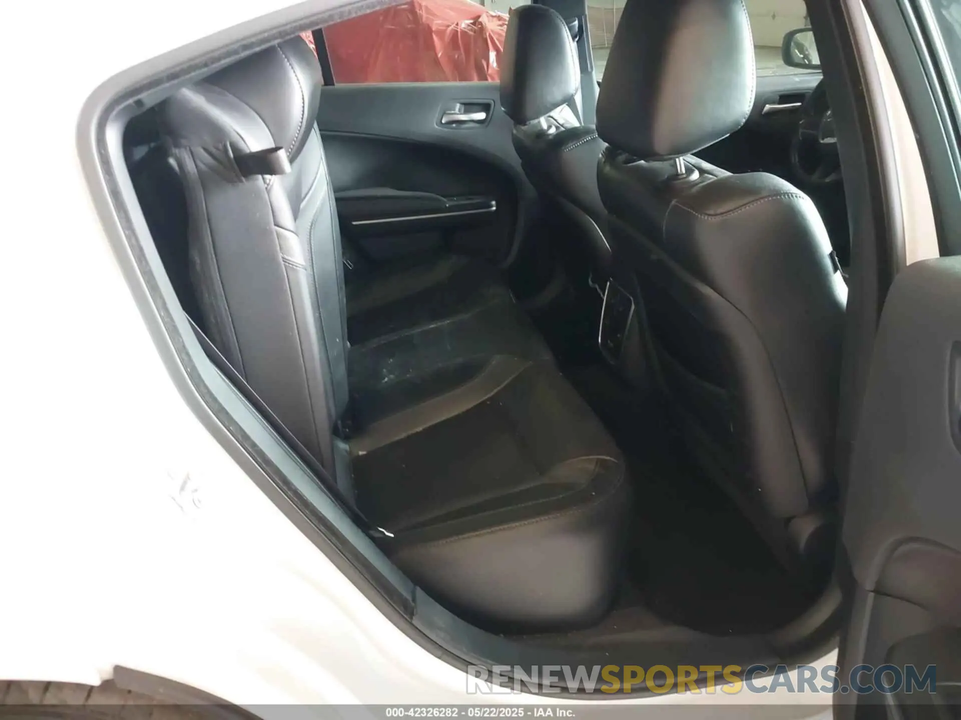 8 Photograph of a damaged car 2C3CDXBG9KH695313 DODGE CHARGER 2019