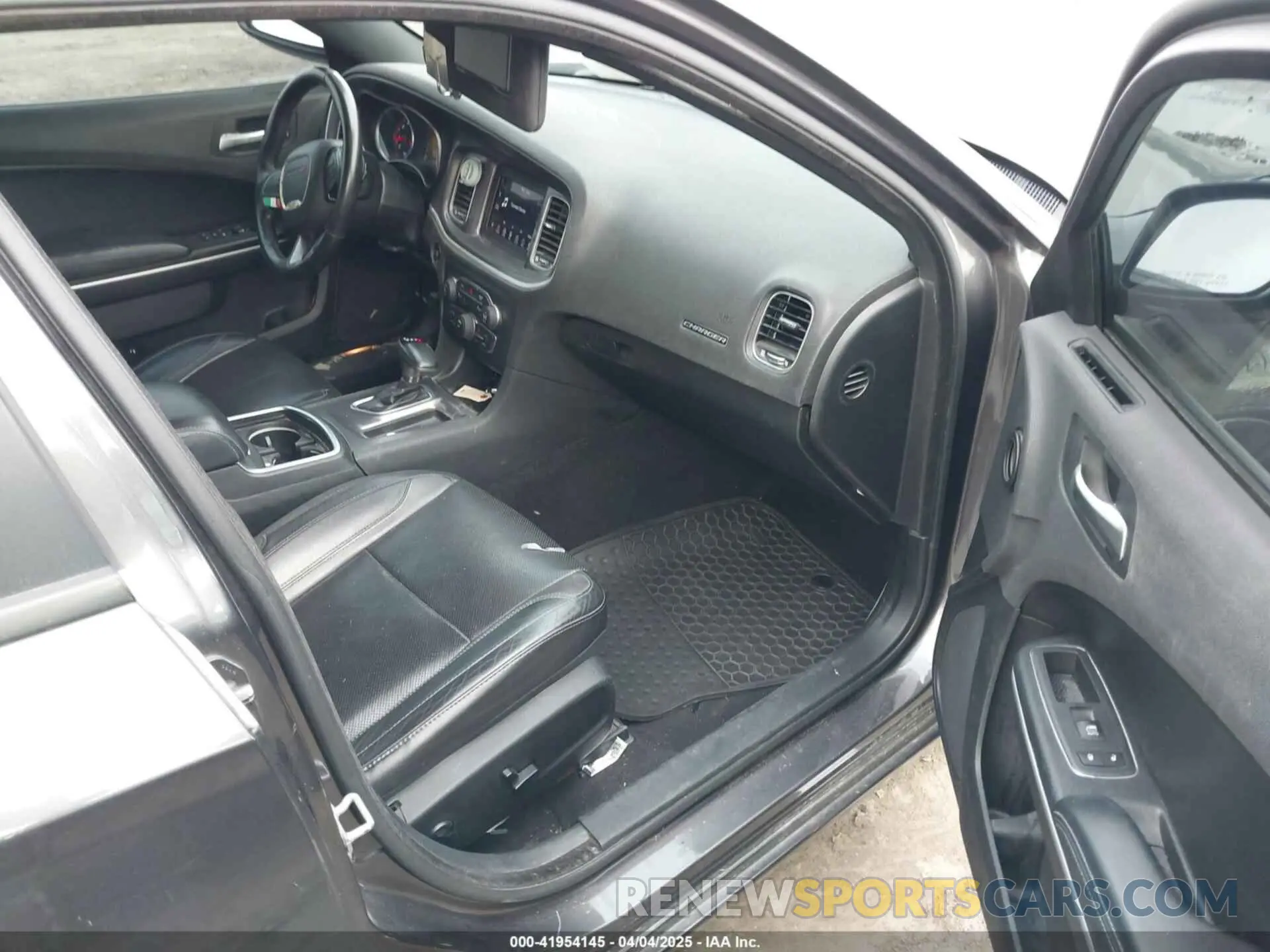 5 Photograph of a damaged car 2C3CDXBG9KH711185 DODGE CHARGER 2019
