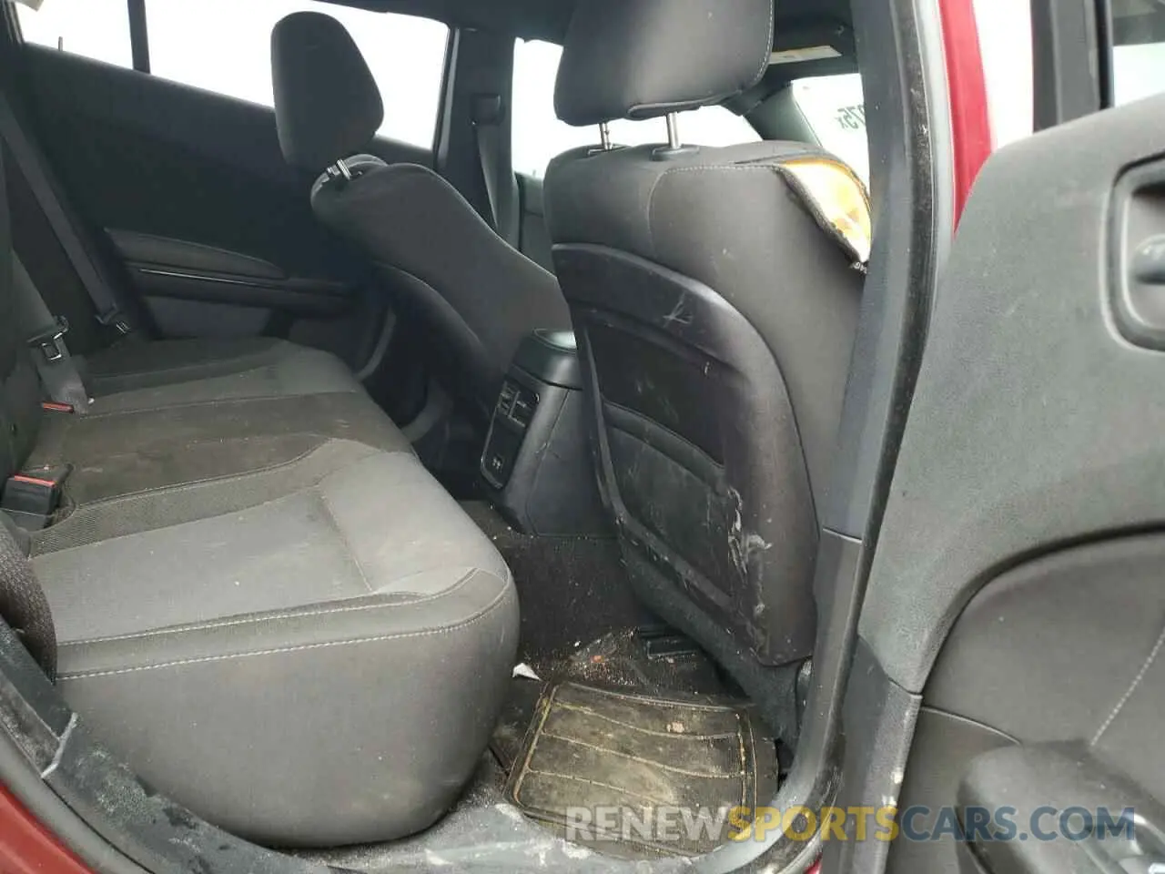 10 Photograph of a damaged car 2C3CDXBG9KH732487 DODGE CHARGER 2019