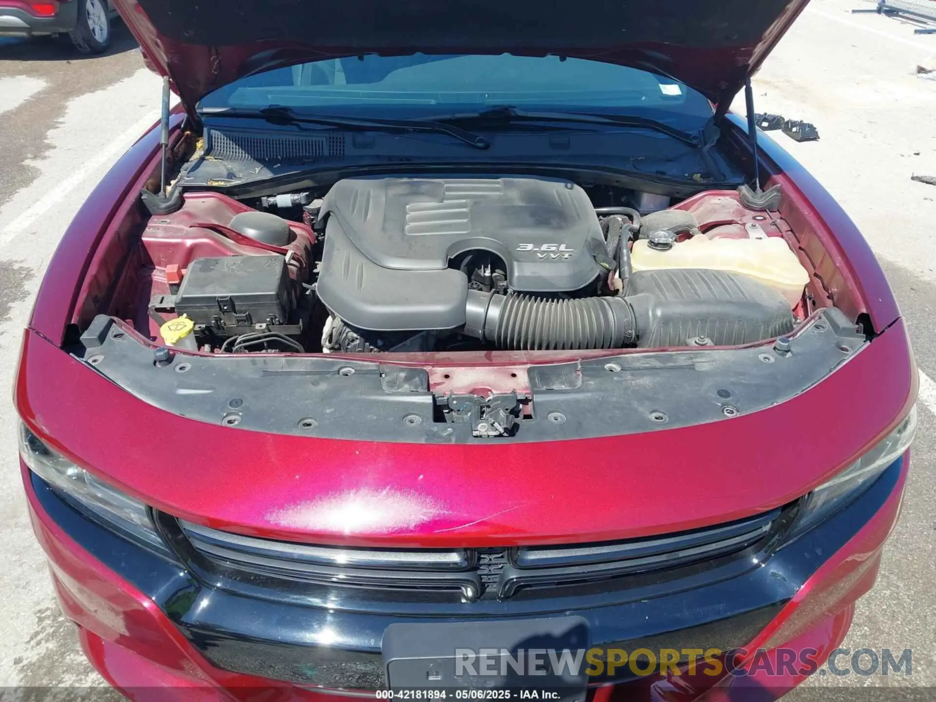 10 Photograph of a damaged car 2C3CDXBG9KH753694 DODGE CHARGER 2019