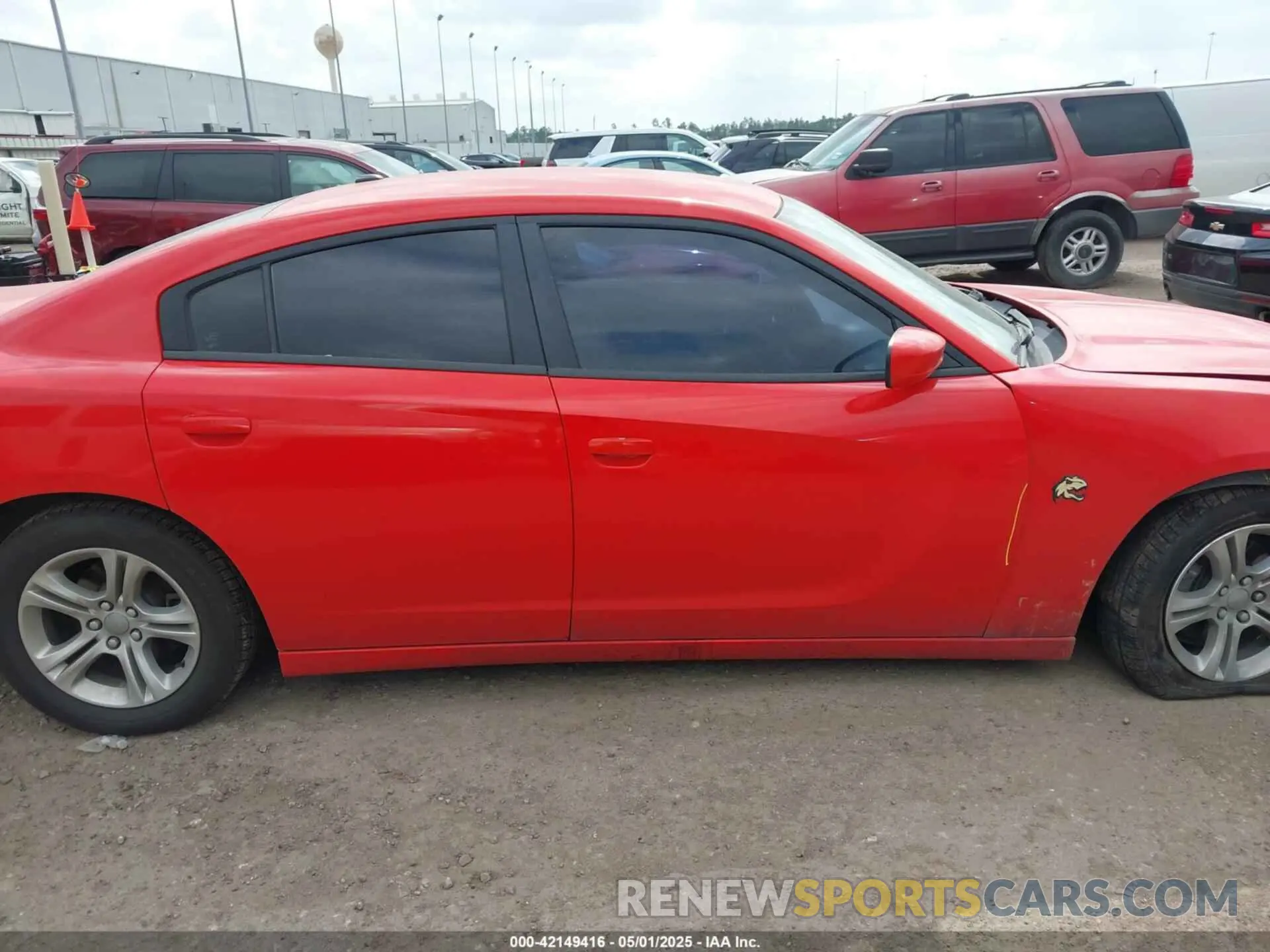 13 Photograph of a damaged car 2C3CDXBGXKH664118 DODGE CHARGER 2019