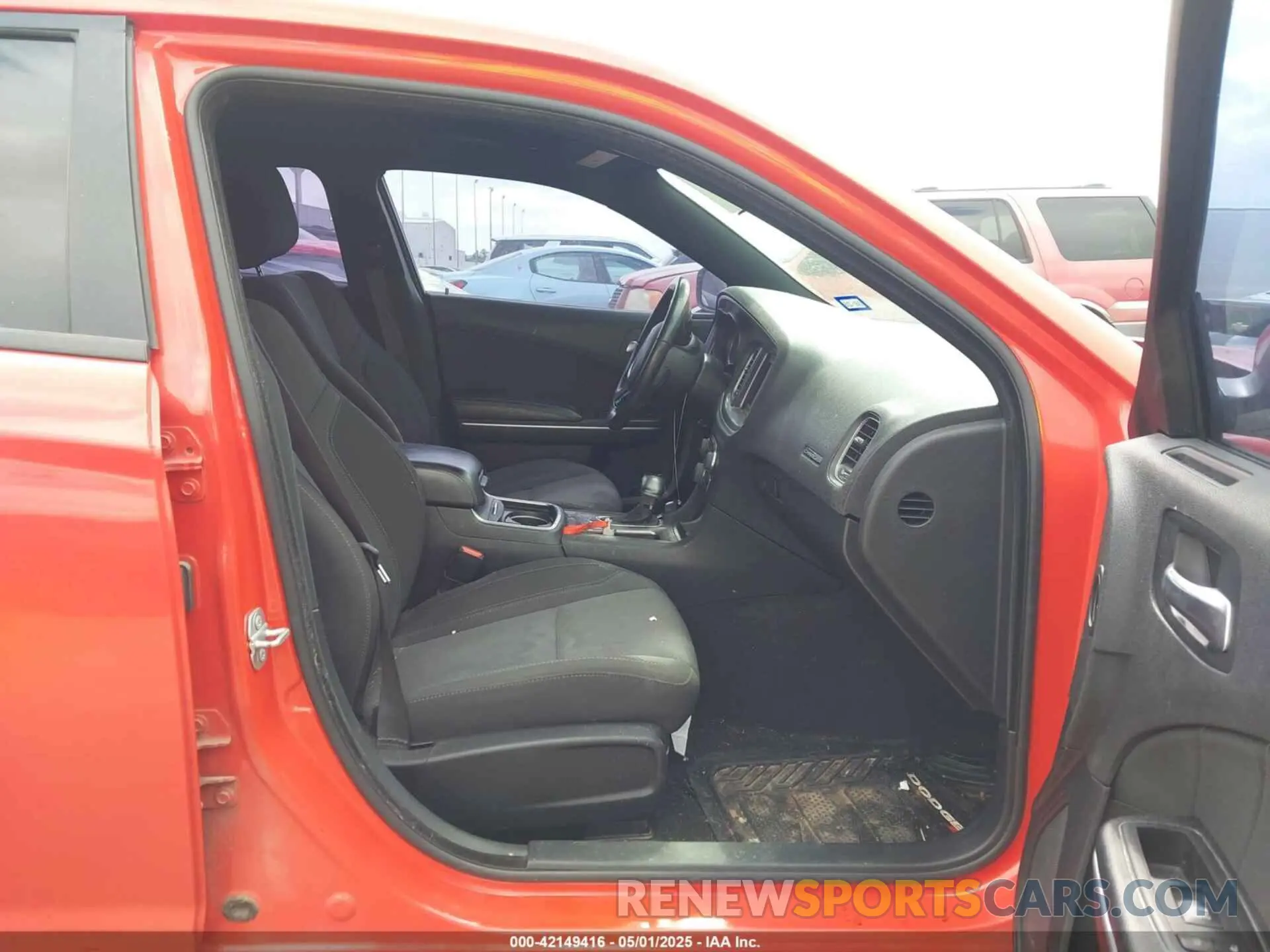 5 Photograph of a damaged car 2C3CDXBGXKH664118 DODGE CHARGER 2019
