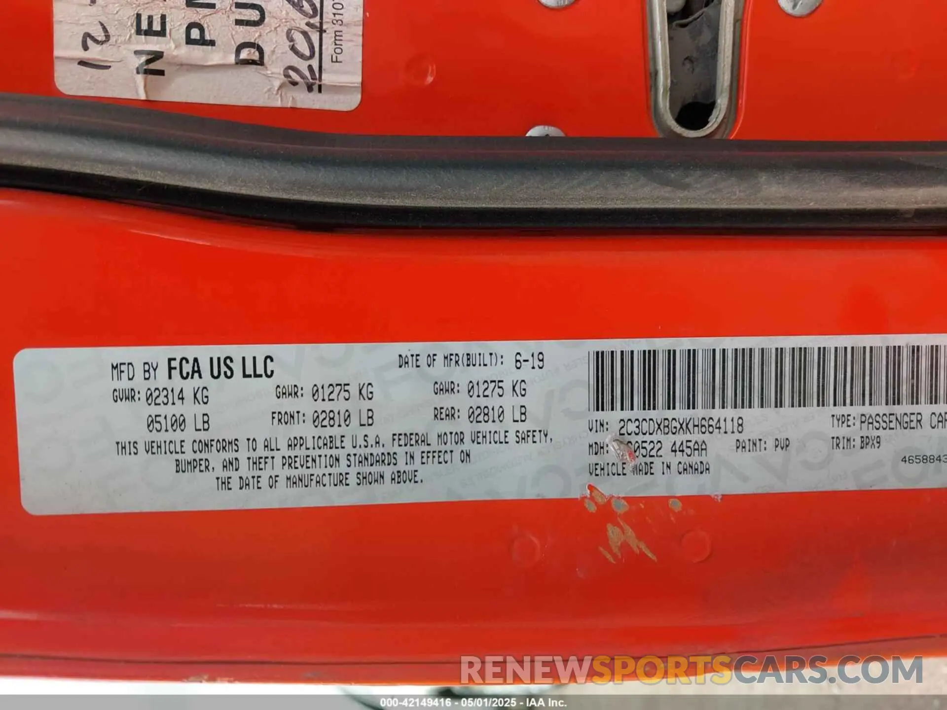 9 Photograph of a damaged car 2C3CDXBGXKH664118 DODGE CHARGER 2019