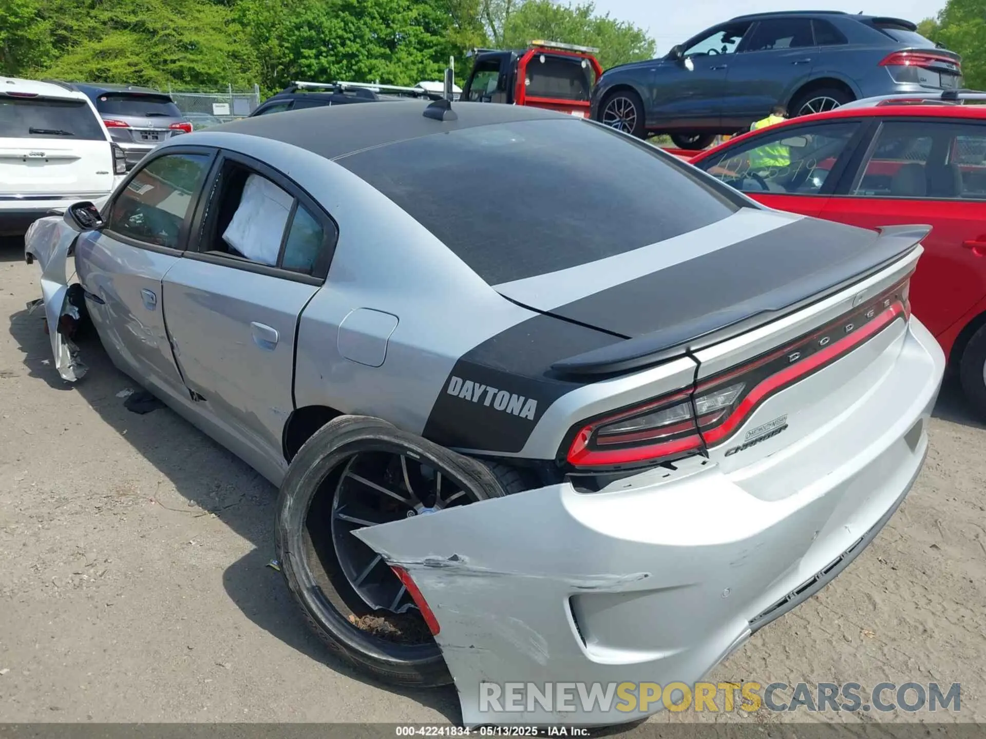 3 Photograph of a damaged car 2C3CDXCT0KH589165 DODGE CHARGER 2019