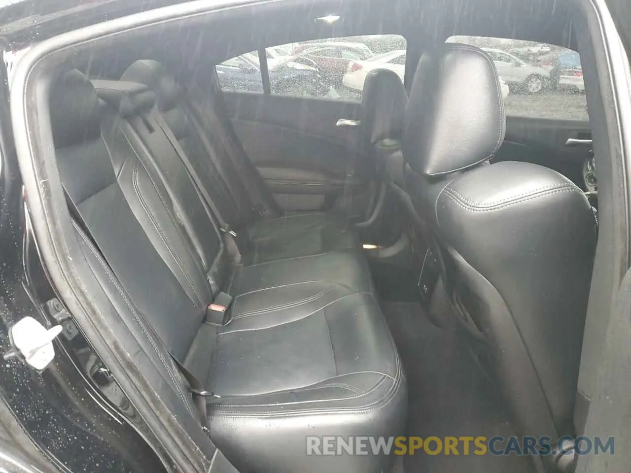 10 Photograph of a damaged car 2C3CDXCT0KH593247 DODGE CHARGER 2019