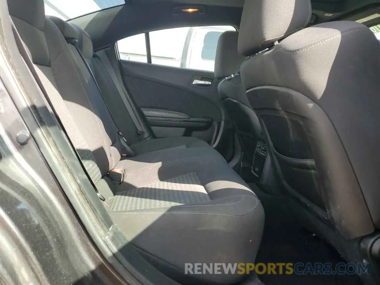 10 Photograph of a damaged car 2C3CDXCT0KH607406 DODGE CHARGER 2019