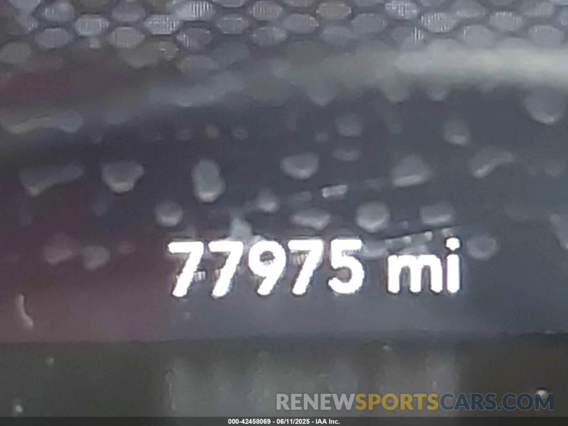 15 Photograph of a damaged car 2C3CDXCT0KH631916 DODGE CHARGER 2019