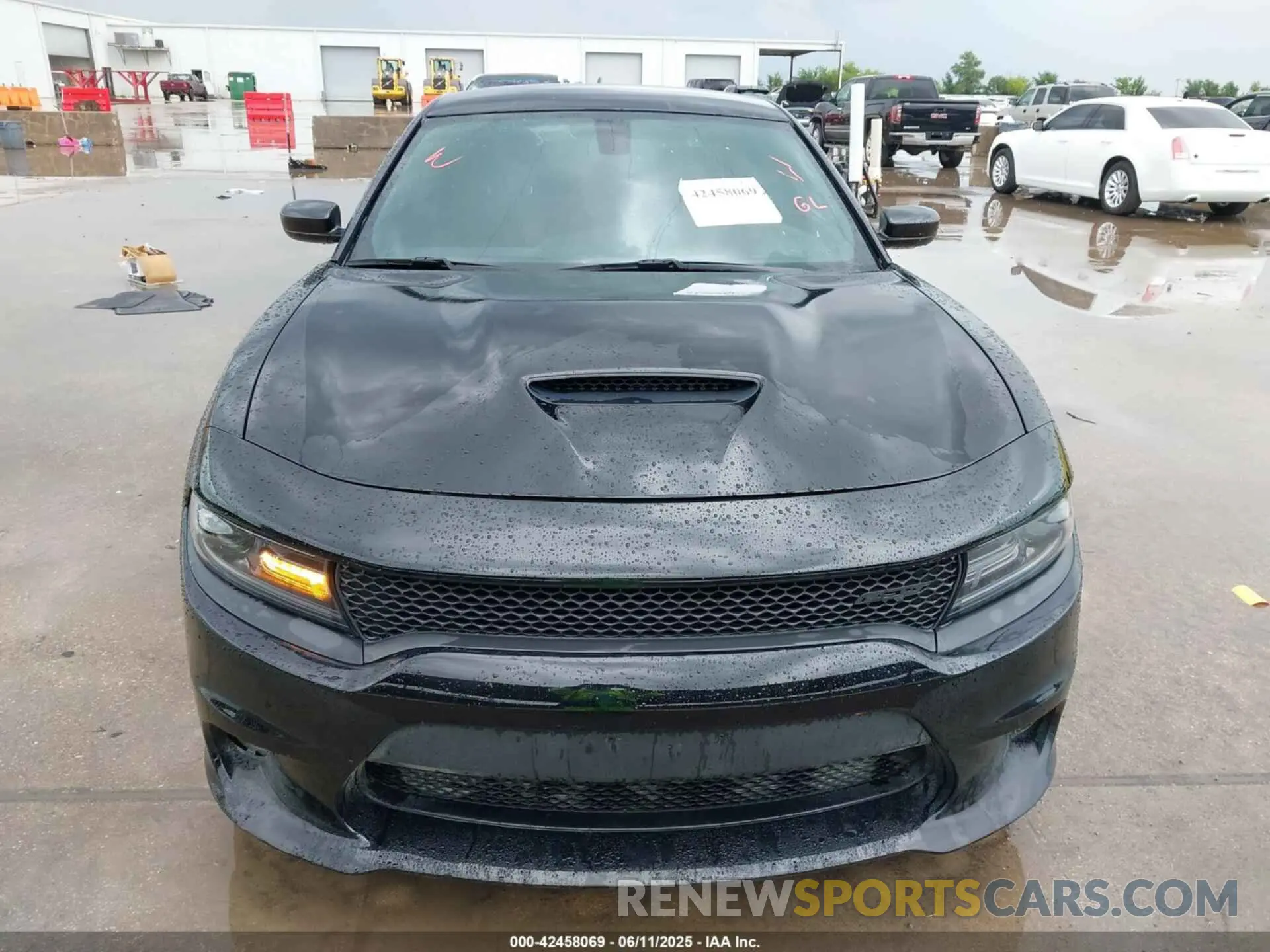 6 Photograph of a damaged car 2C3CDXCT0KH631916 DODGE CHARGER 2019