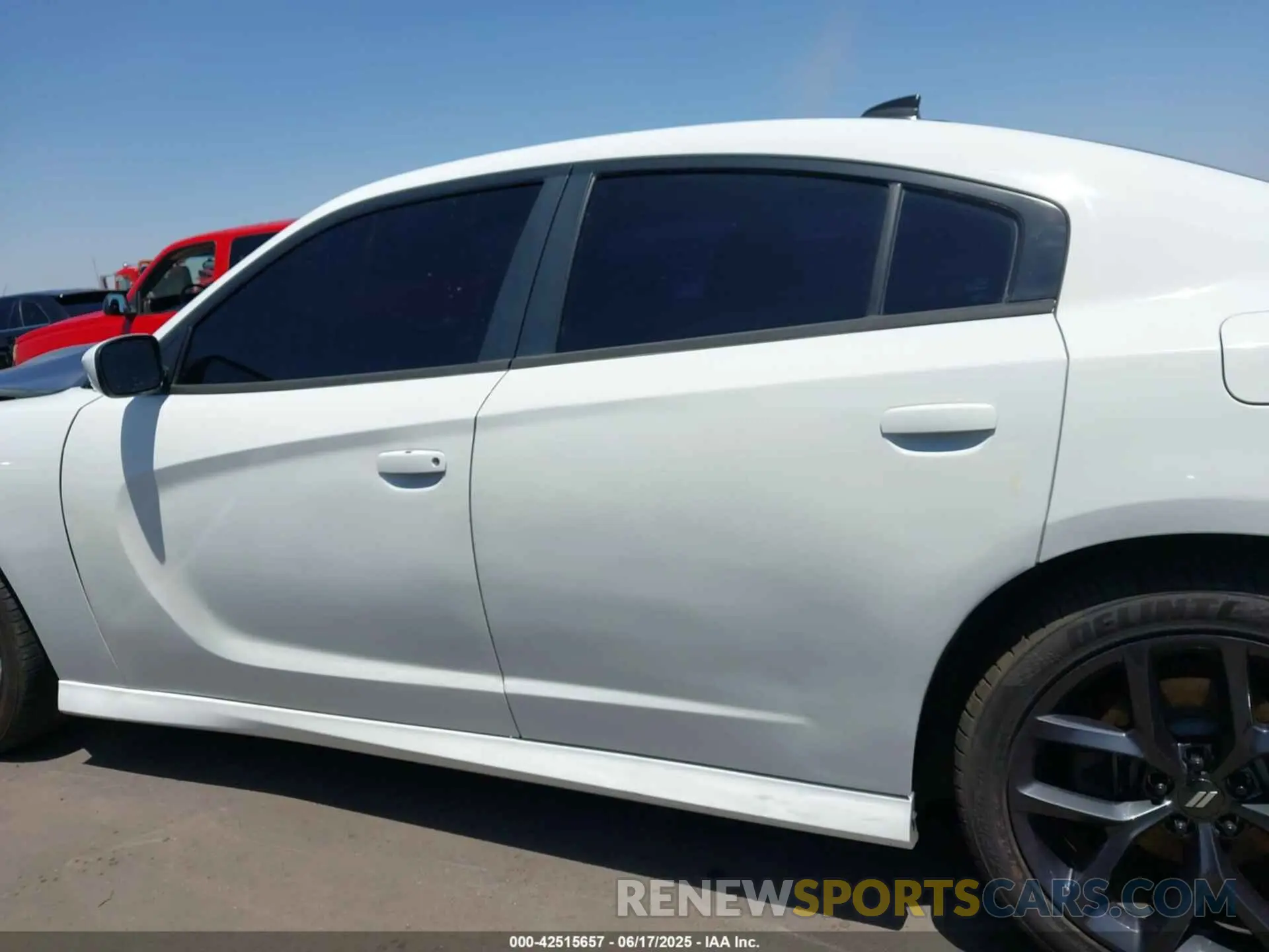 15 Photograph of a damaged car 2C3CDXCT1KH575727 DODGE CHARGER 2019