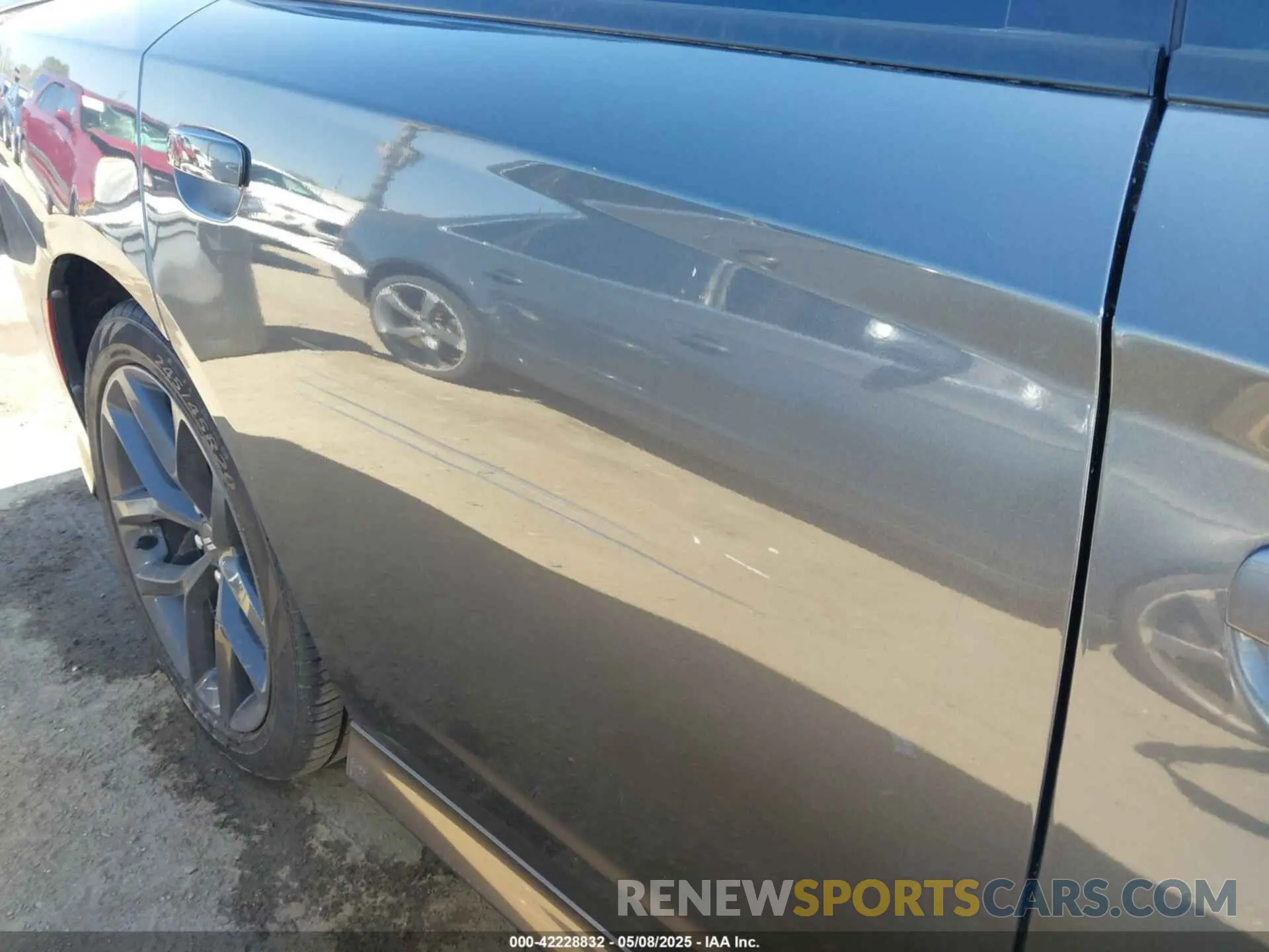 6 Photograph of a damaged car 2C3CDXCT1KH653603 DODGE CHARGER 2019