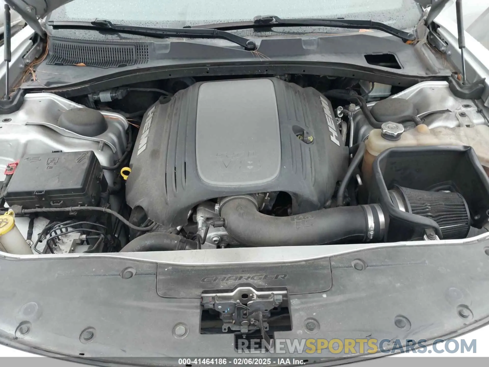 10 Photograph of a damaged car 2C3CDXCT2KH605656 DODGE CHARGER 2019