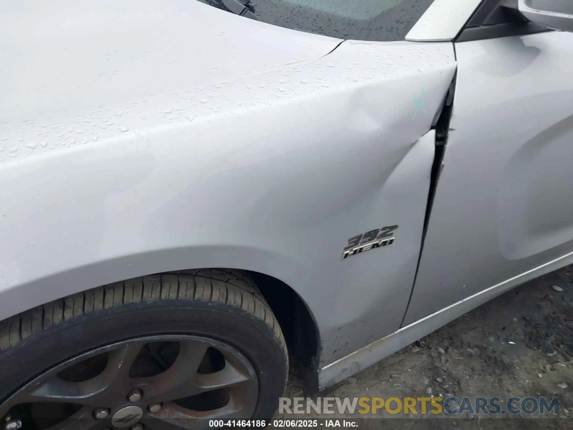 21 Photograph of a damaged car 2C3CDXCT2KH605656 DODGE CHARGER 2019