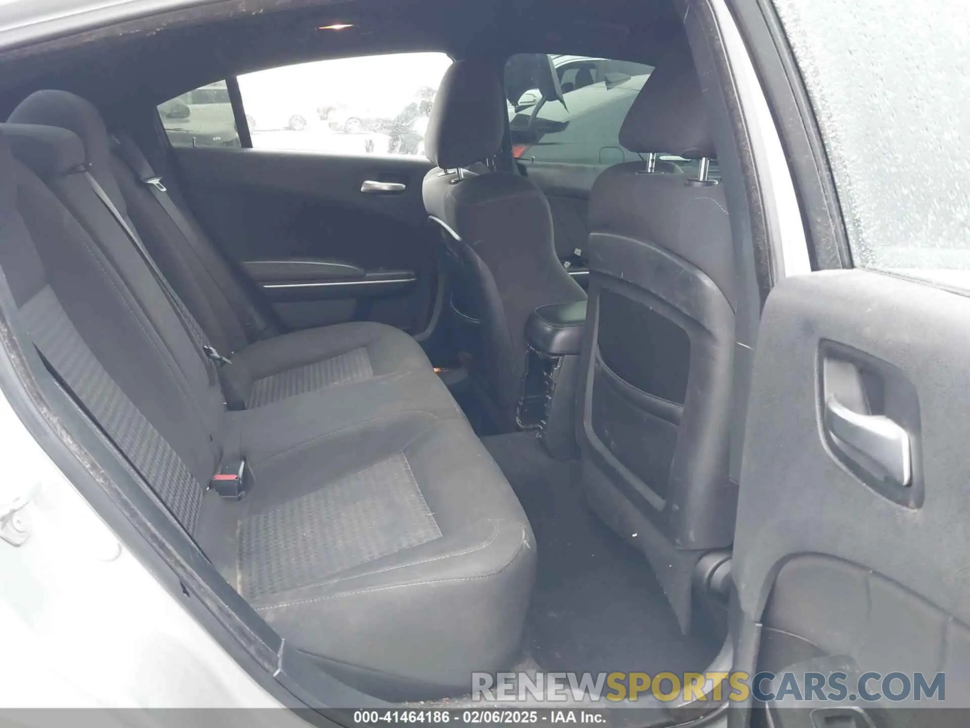 8 Photograph of a damaged car 2C3CDXCT2KH605656 DODGE CHARGER 2019