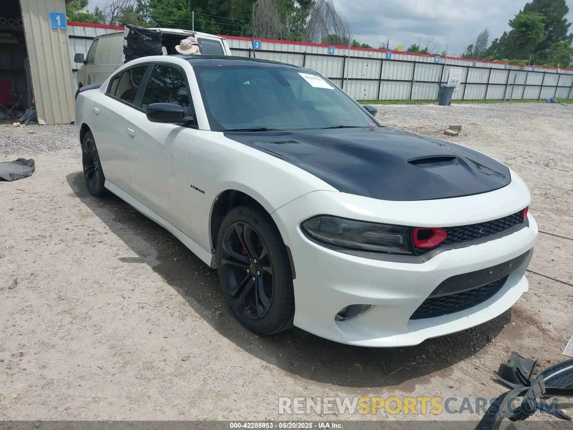1 Photograph of a damaged car 2C3CDXCT3KH624491 DODGE CHARGER 2019
