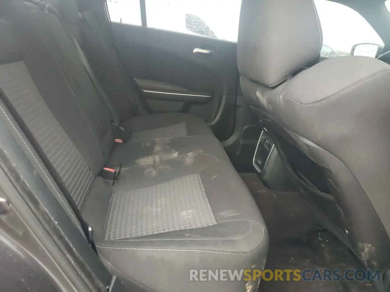 10 Photograph of a damaged car 2C3CDXCT4KH526411 DODGE CHARGER 2019