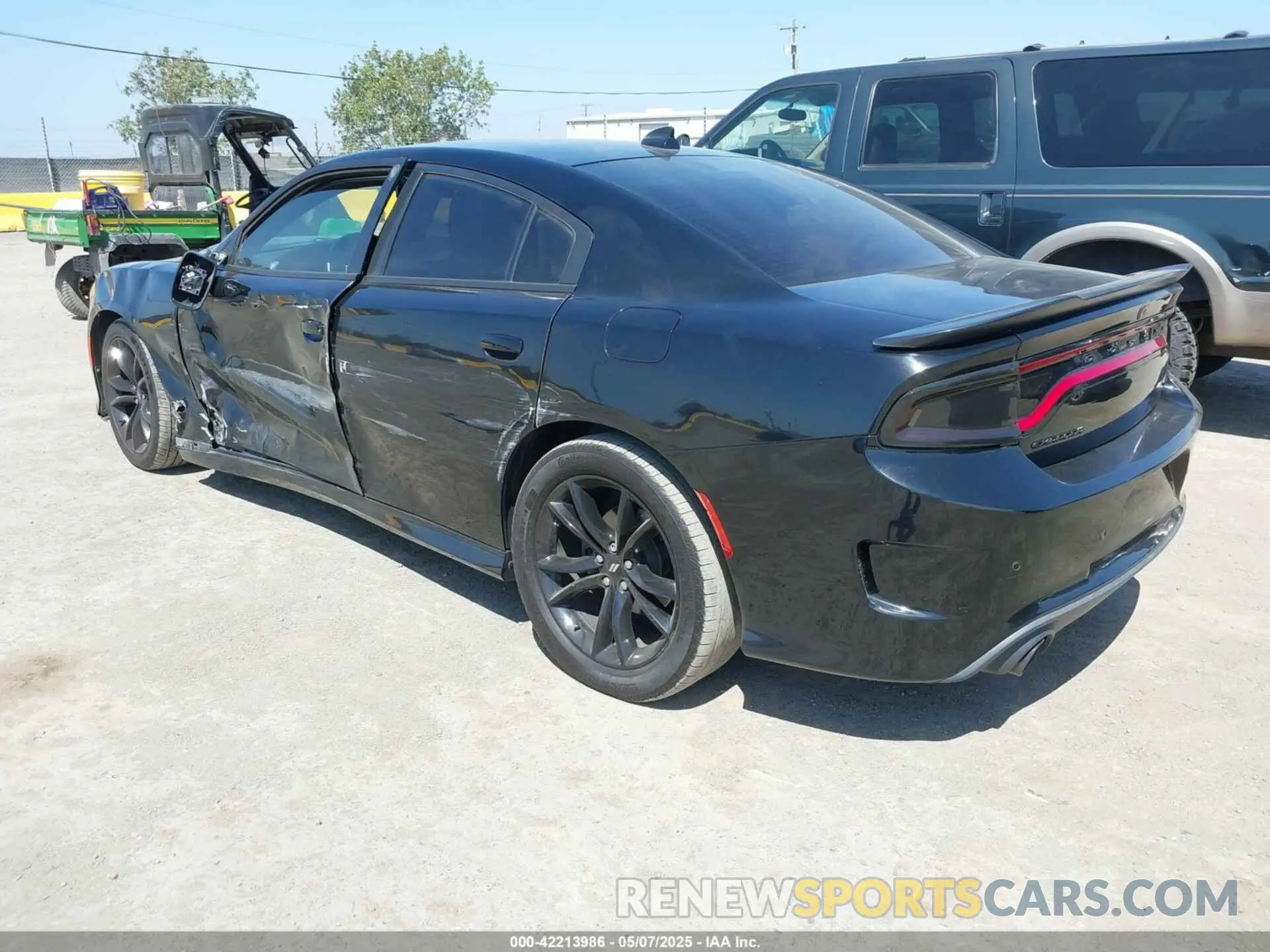 3 Photograph of a damaged car 2C3CDXCT5KH501548 DODGE CHARGER 2019