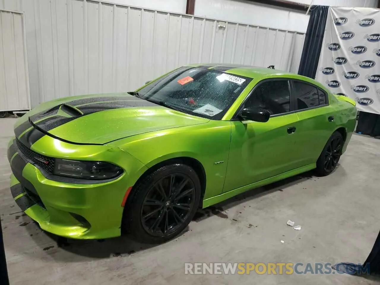 1 Photograph of a damaged car 2C3CDXCT5KH532346 DODGE CHARGER 2019