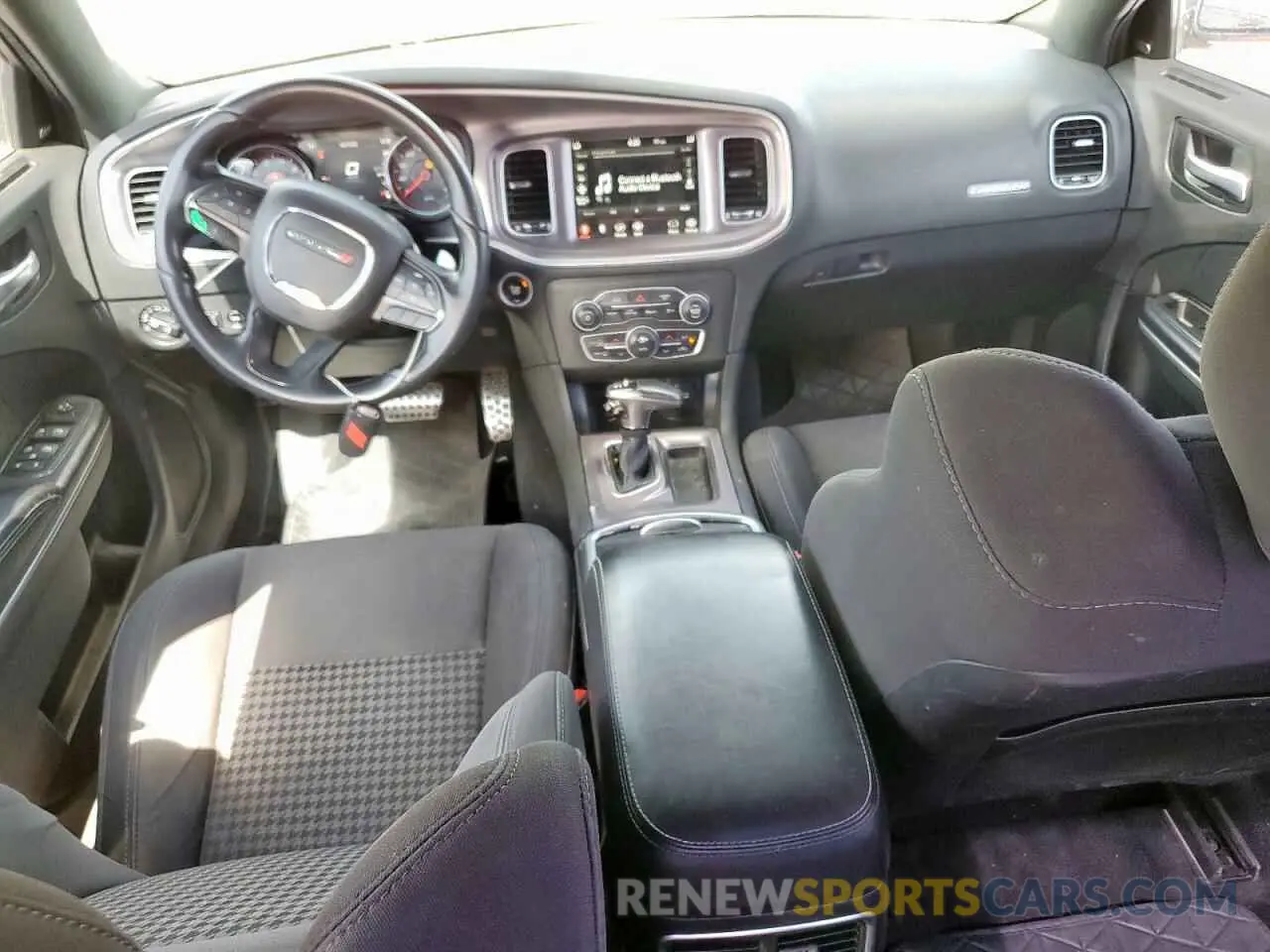8 Photograph of a damaged car 2C3CDXCT5KH584351 DODGE CHARGER 2019