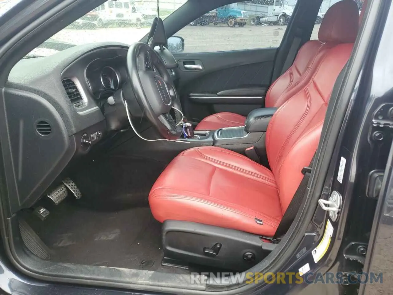 7 Photograph of a damaged car 2C3CDXCT6KH532386 DODGE CHARGER 2019