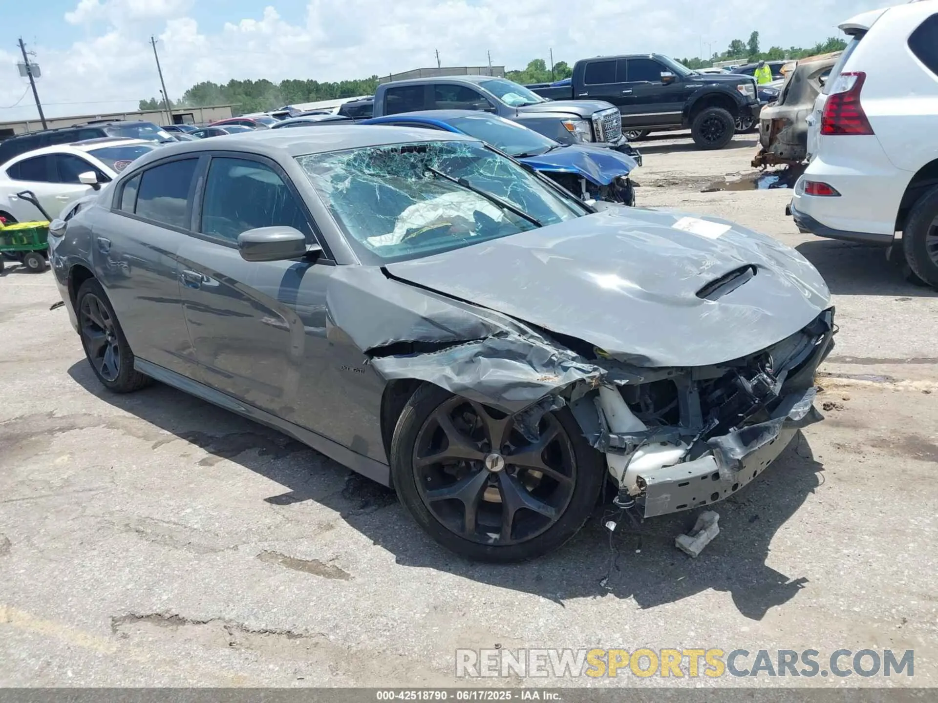 1 Photograph of a damaged car 2C3CDXCT6KH552783 DODGE CHARGER 2019