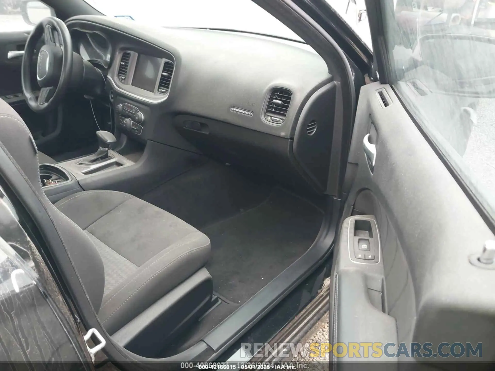 5 Photograph of a damaged car 2C3CDXCT6KH737142 DODGE CHARGER 2019