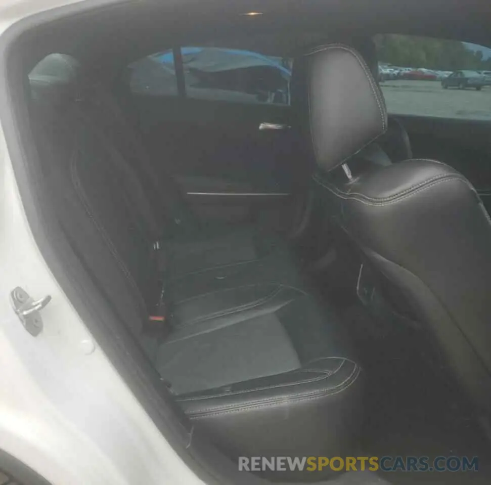 10 Photograph of a damaged car 2C3CDXCT6KH738467 DODGE CHARGER 2019