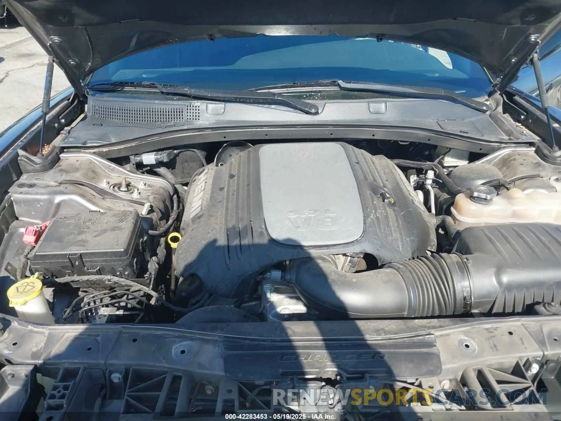 10 Photograph of a damaged car 2C3CDXCT7KH527732 DODGE CHARGER 2019