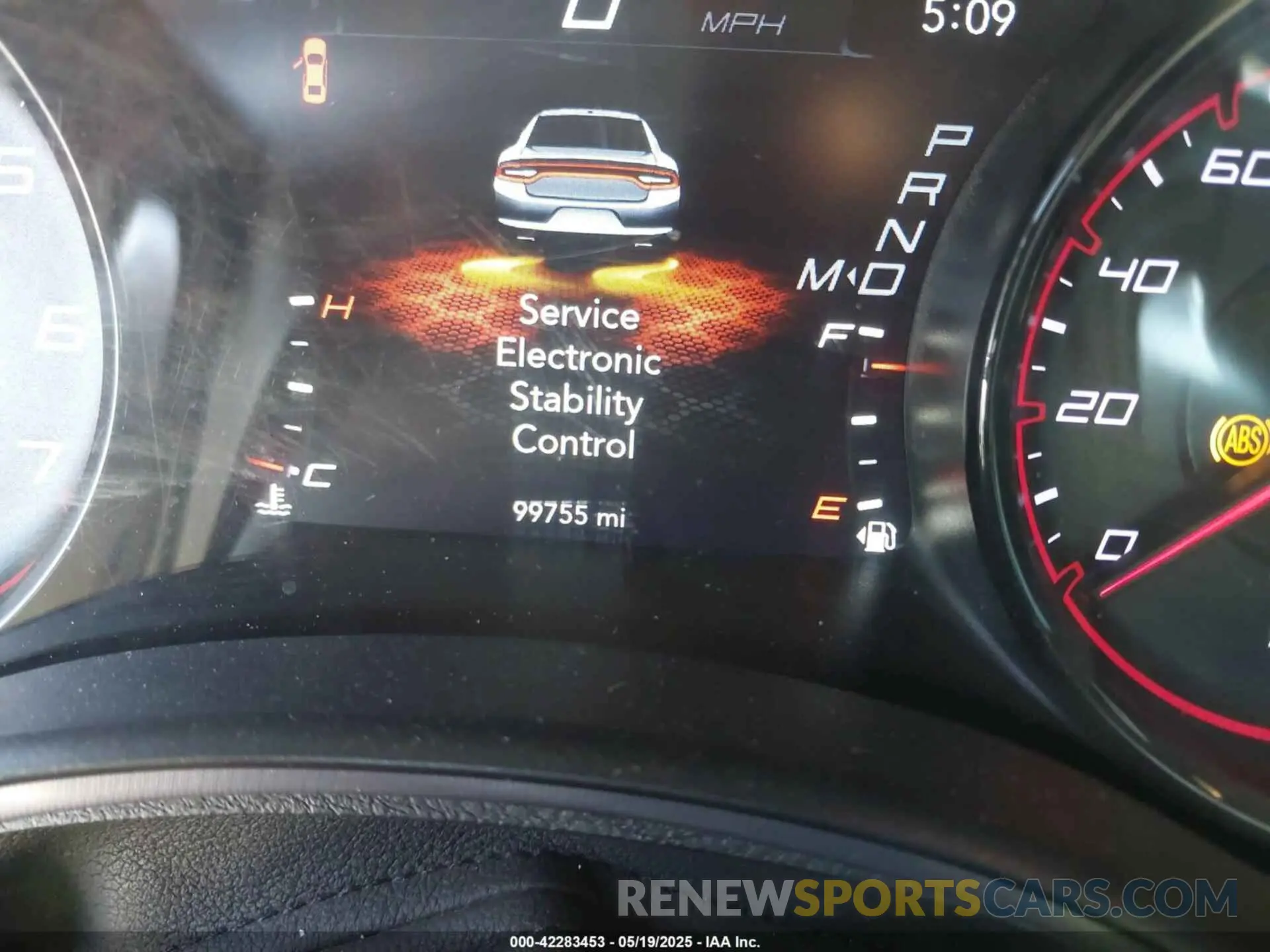 16 Photograph of a damaged car 2C3CDXCT7KH527732 DODGE CHARGER 2019