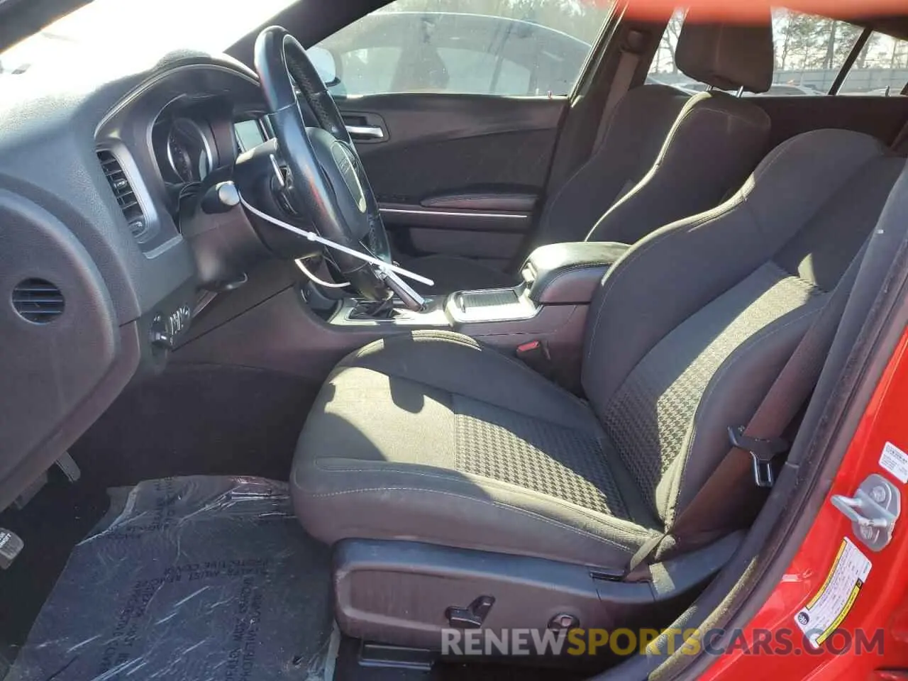 7 Photograph of a damaged car 2C3CDXCT7KH539170 DODGE CHARGER 2019