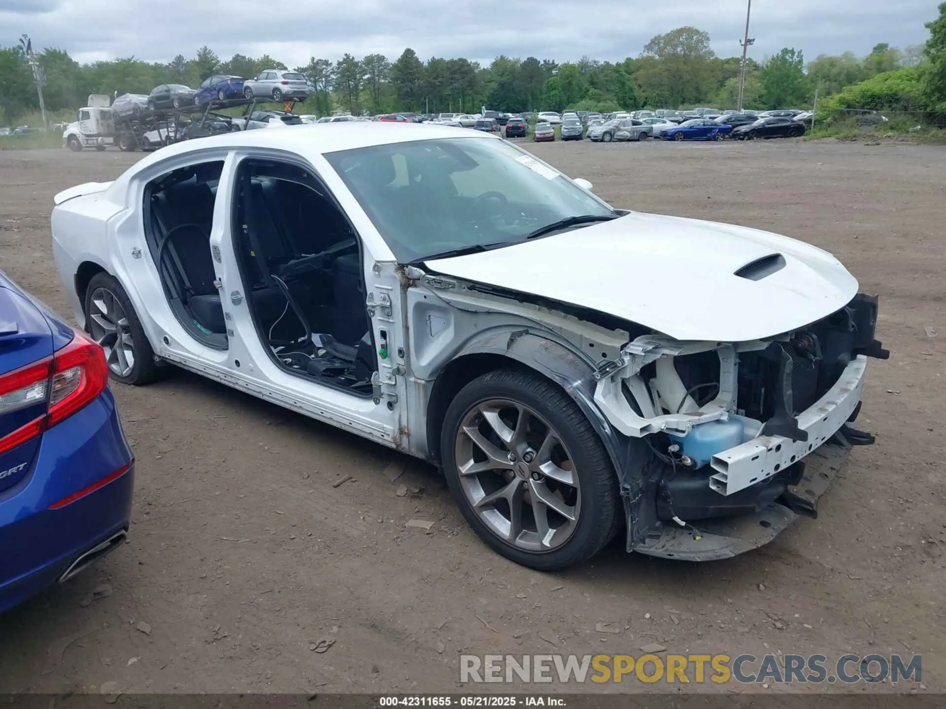 1 Photograph of a damaged car 2C3CDXCT7KH652889 DODGE CHARGER 2019
