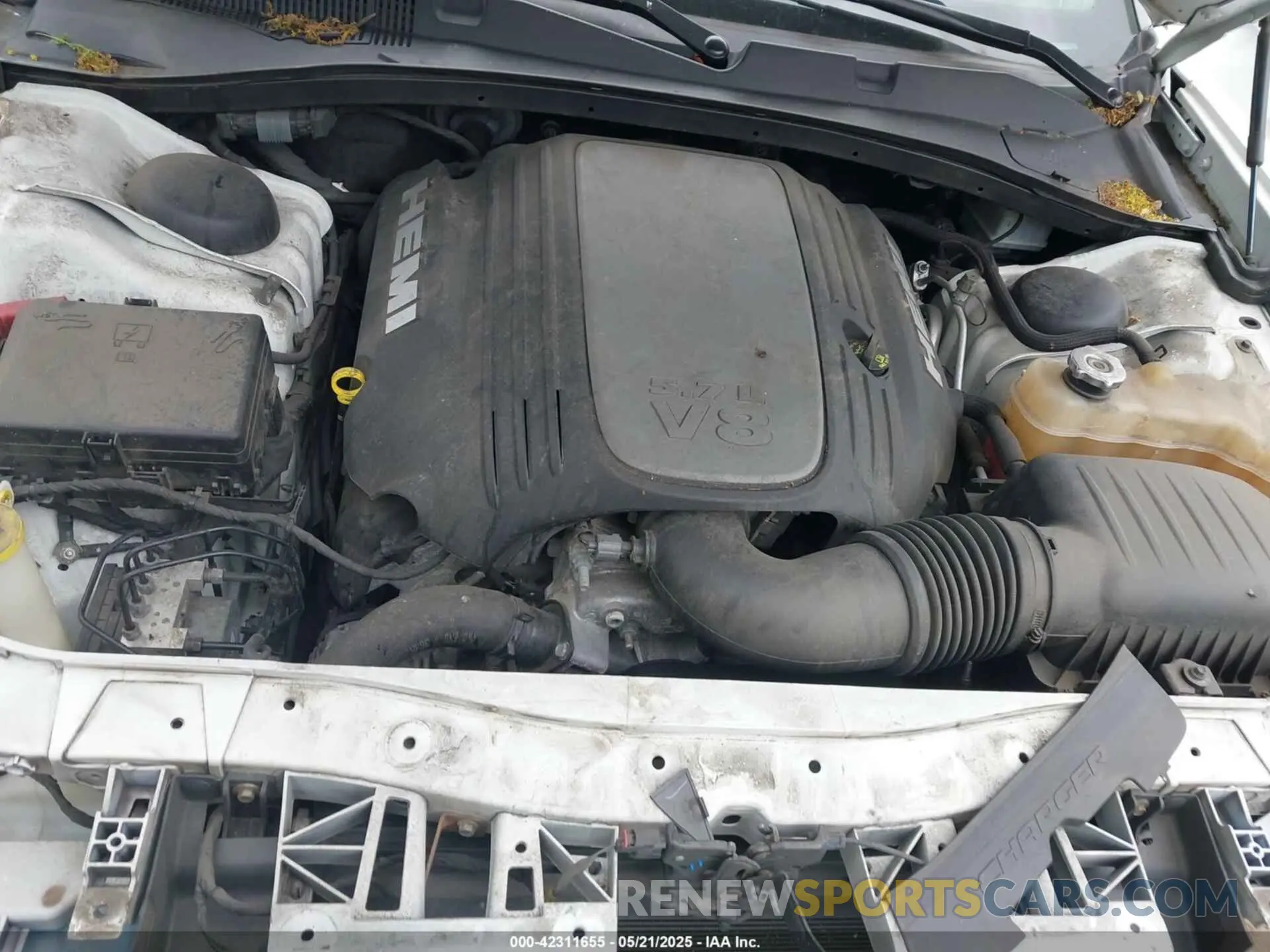 10 Photograph of a damaged car 2C3CDXCT7KH652889 DODGE CHARGER 2019