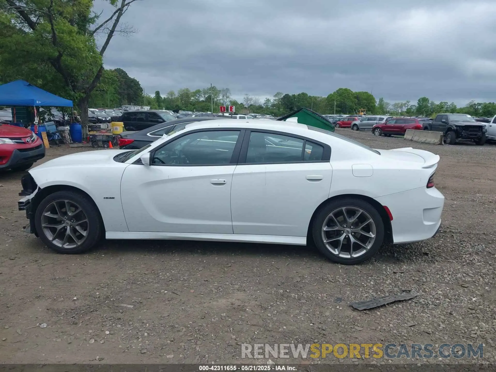 13 Photograph of a damaged car 2C3CDXCT7KH652889 DODGE CHARGER 2019