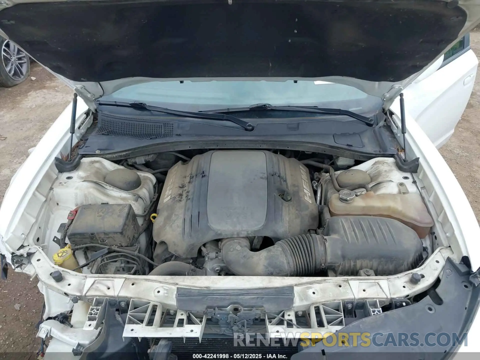 10 Photograph of a damaged car 2C3CDXCT7KH654965 DODGE CHARGER 2019