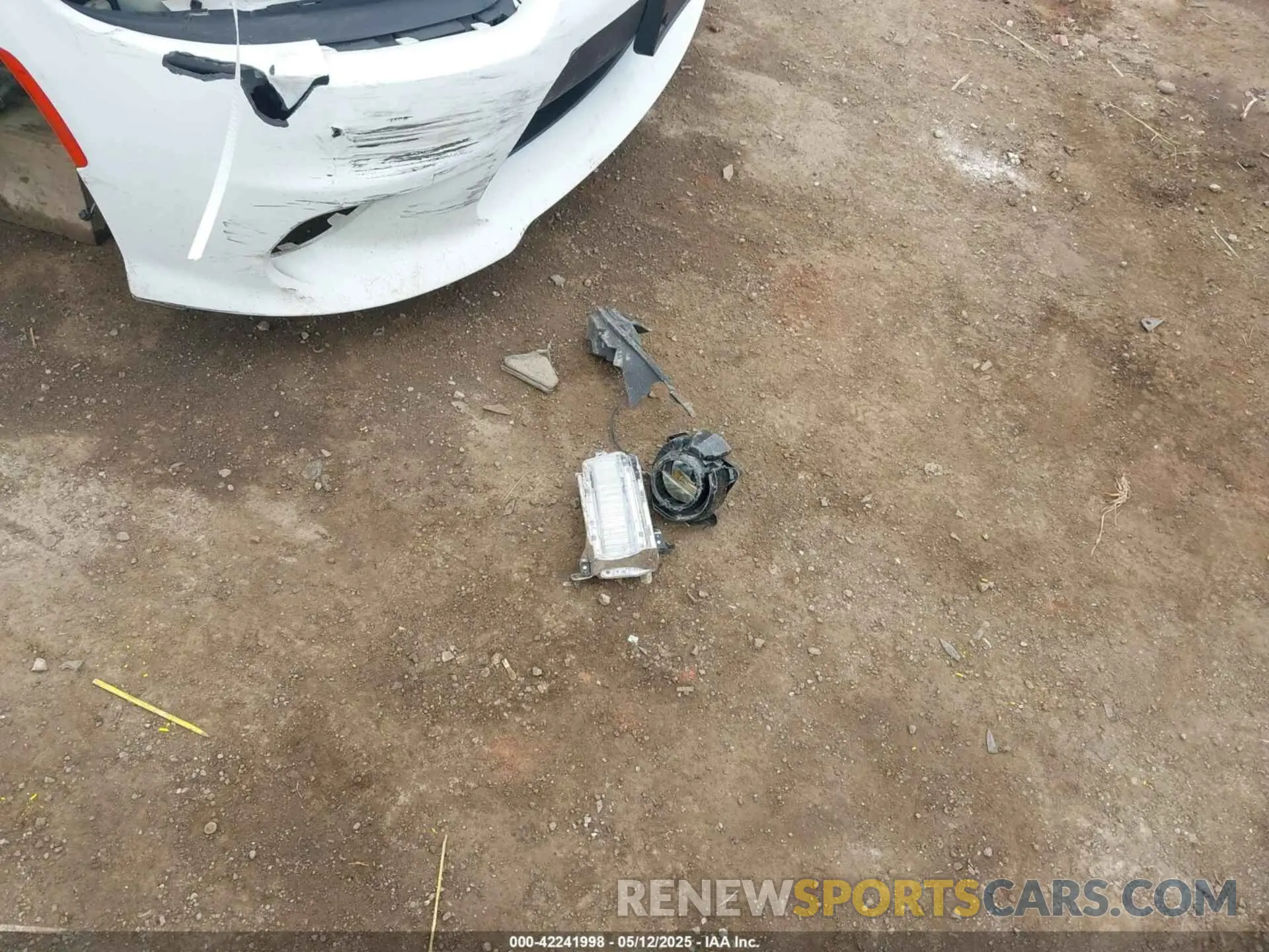 12 Photograph of a damaged car 2C3CDXCT7KH654965 DODGE CHARGER 2019
