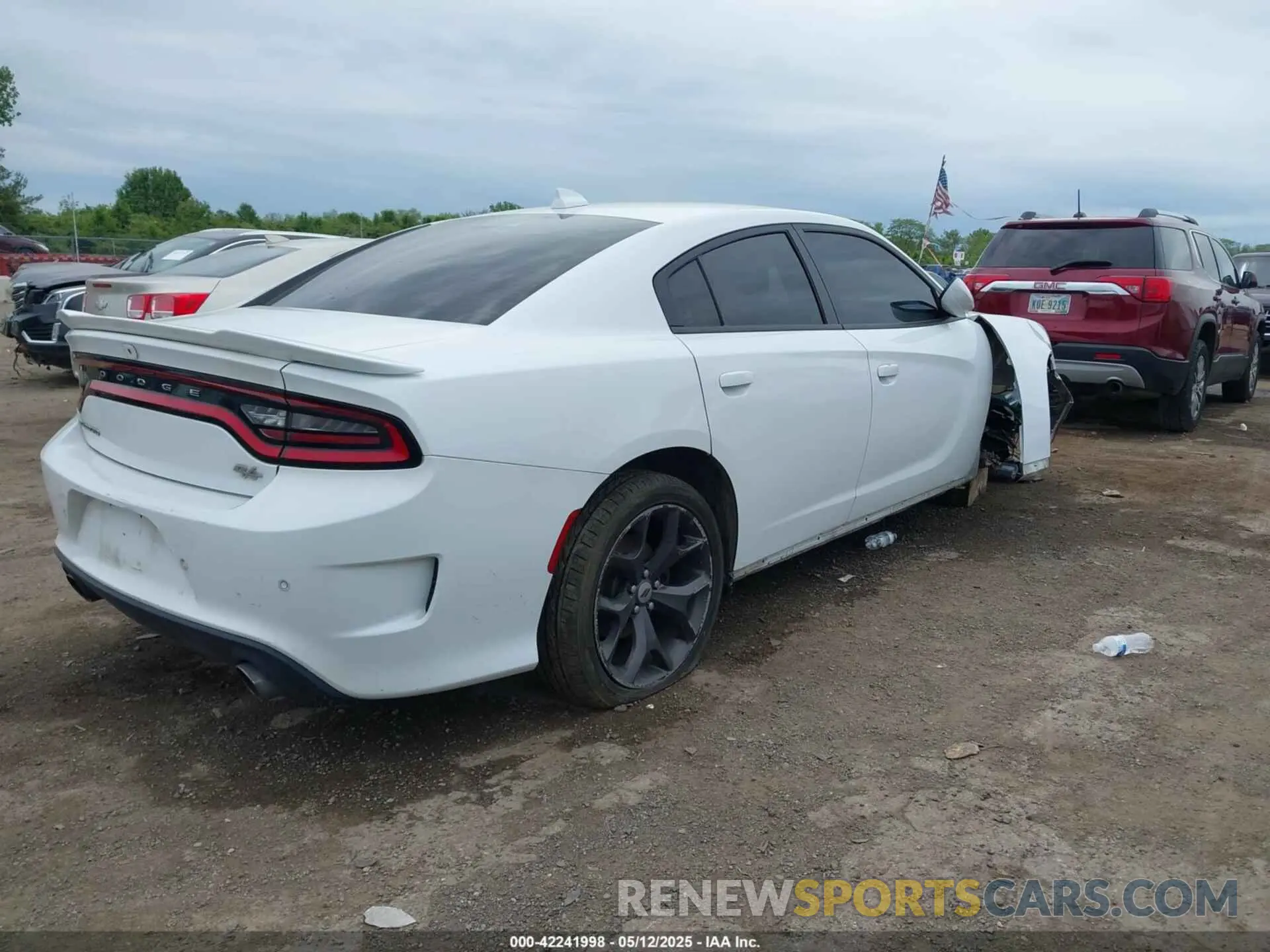 4 Photograph of a damaged car 2C3CDXCT7KH654965 DODGE CHARGER 2019
