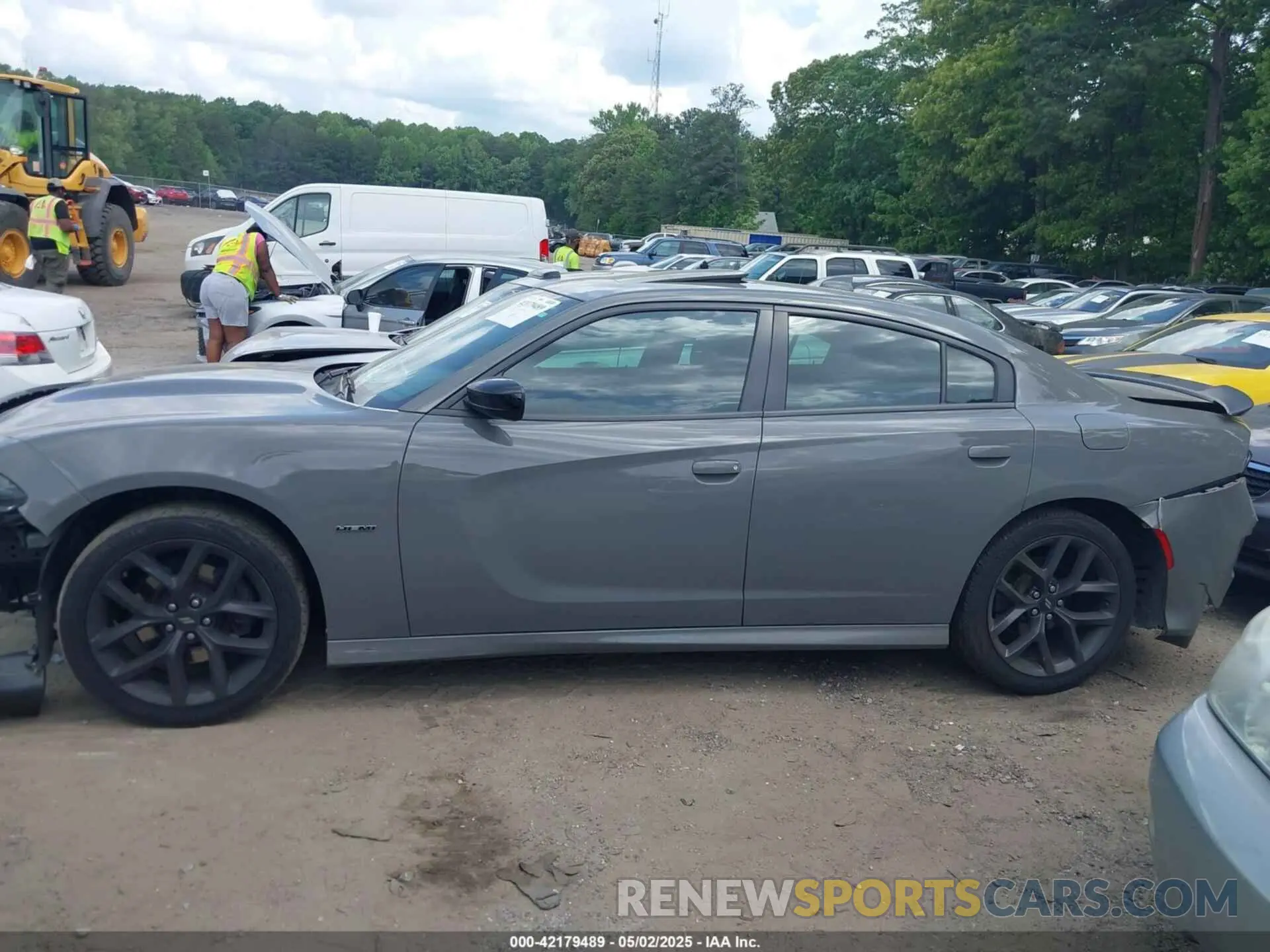 14 Photograph of a damaged car 2C3CDXCT7KH721662 DODGE CHARGER 2019