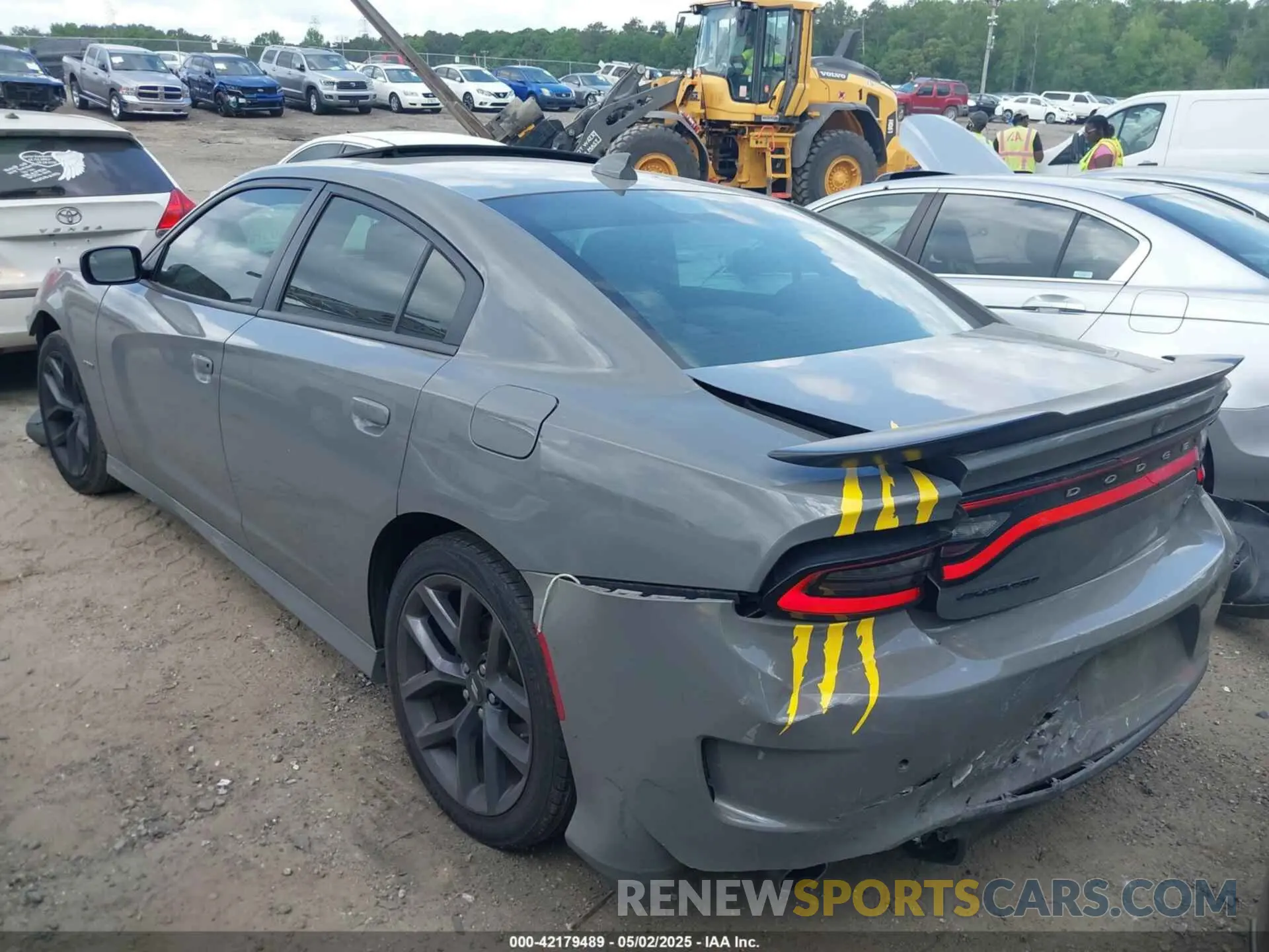 3 Photograph of a damaged car 2C3CDXCT7KH721662 DODGE CHARGER 2019