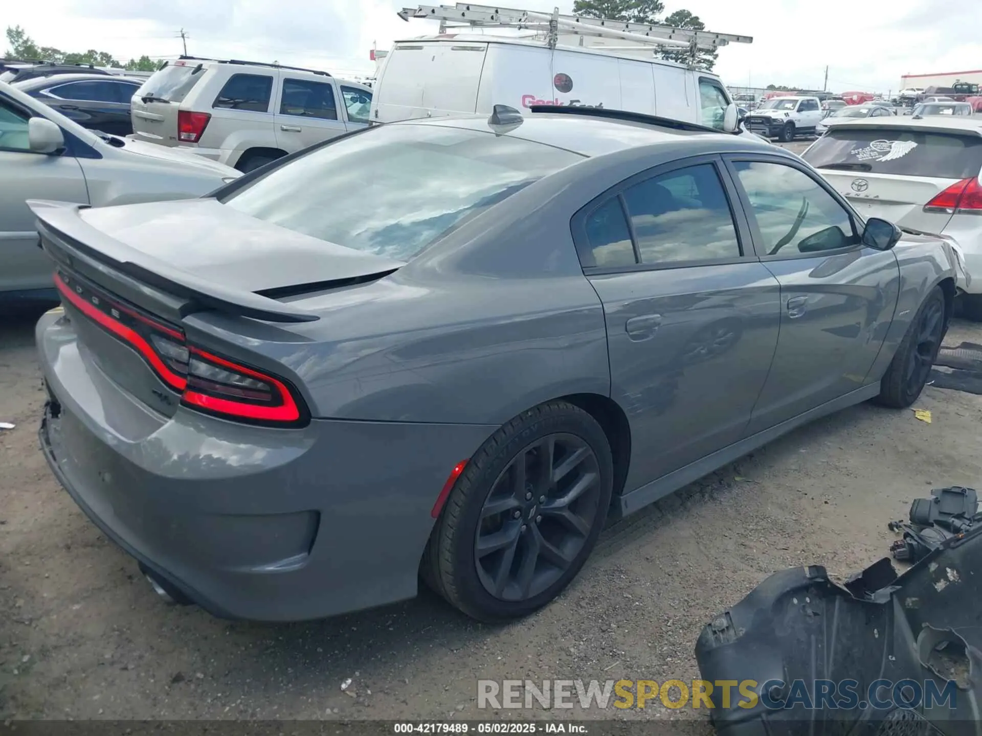 4 Photograph of a damaged car 2C3CDXCT7KH721662 DODGE CHARGER 2019