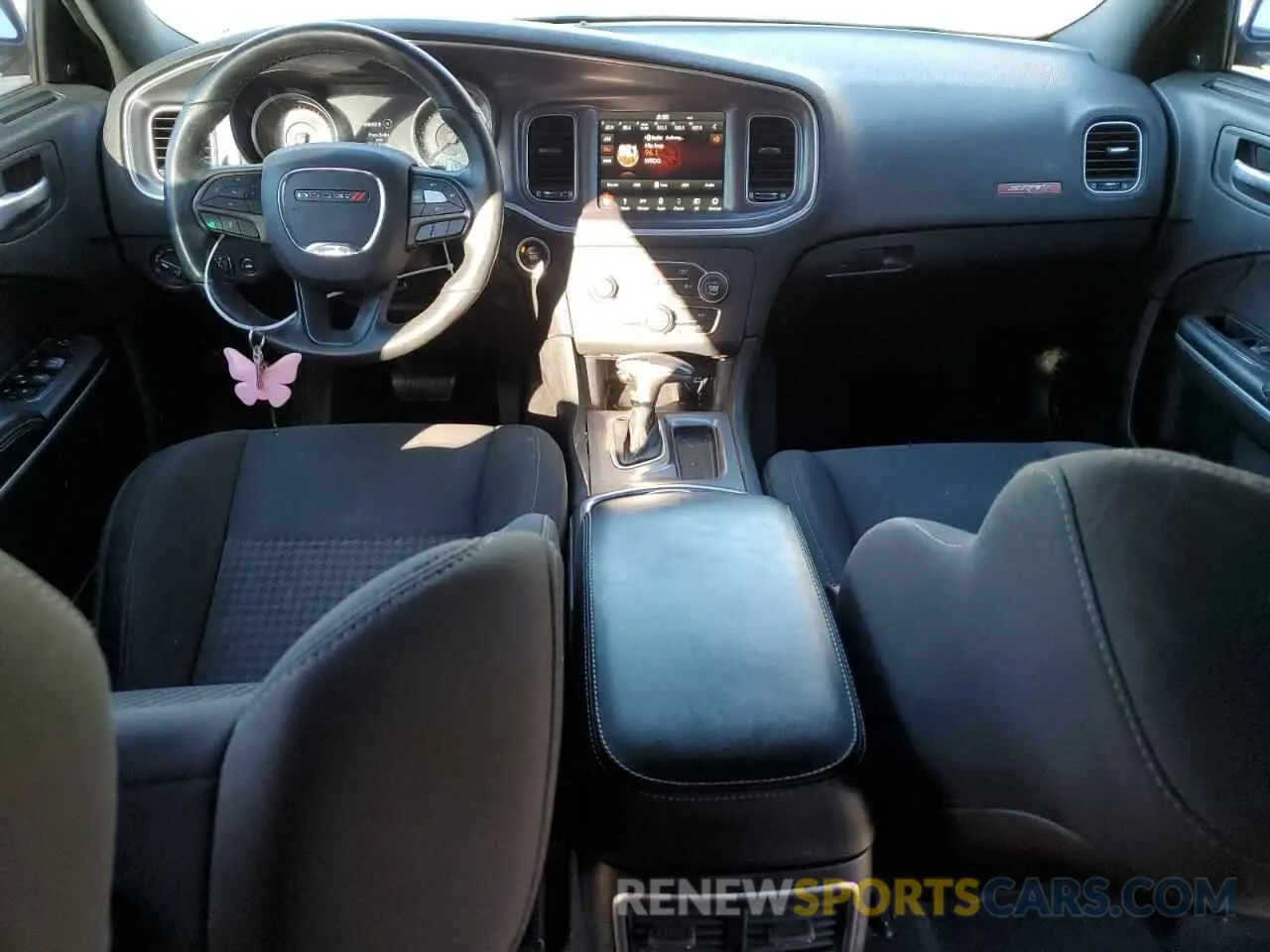 8 Photograph of a damaged car 2C3CDXCT8KH539193 DODGE CHARGER 2019