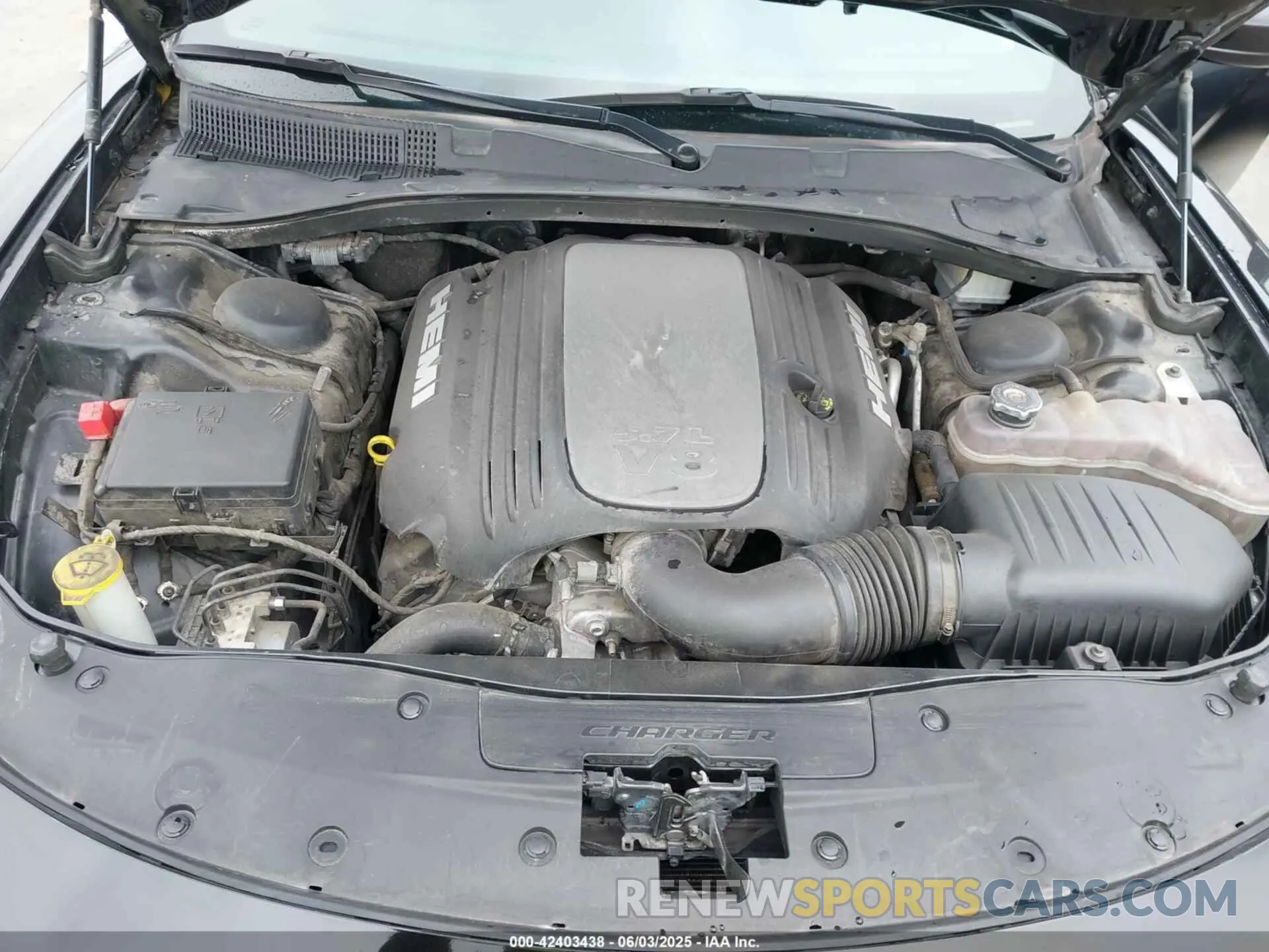 10 Photograph of a damaged car 2C3CDXCT8KH584442 DODGE CHARGER 2019