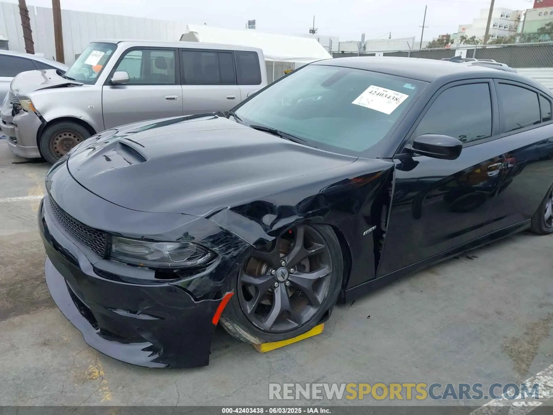 6 Photograph of a damaged car 2C3CDXCT8KH584442 DODGE CHARGER 2019