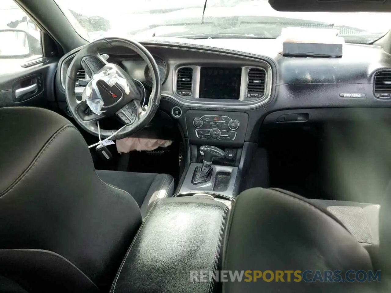 8 Photograph of a damaged car 2C3CDXCT8KH729804 DODGE CHARGER 2019