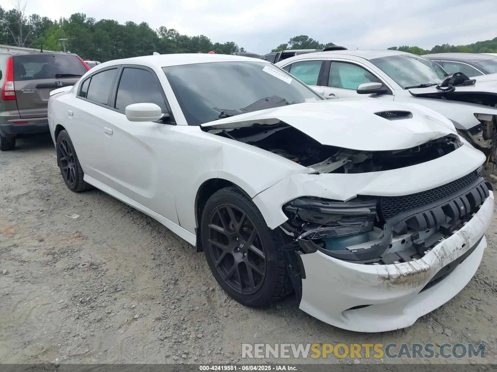 1 Photograph of a damaged car 2C3CDXCT9KH572932 DODGE CHARGER 2019