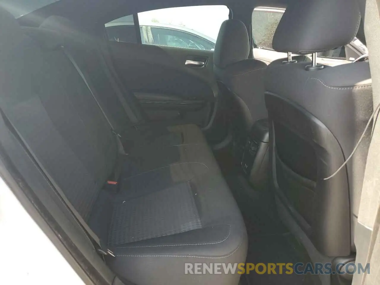 10 Photograph of a damaged car 2C3CDXCT9KH607338 DODGE CHARGER 2019